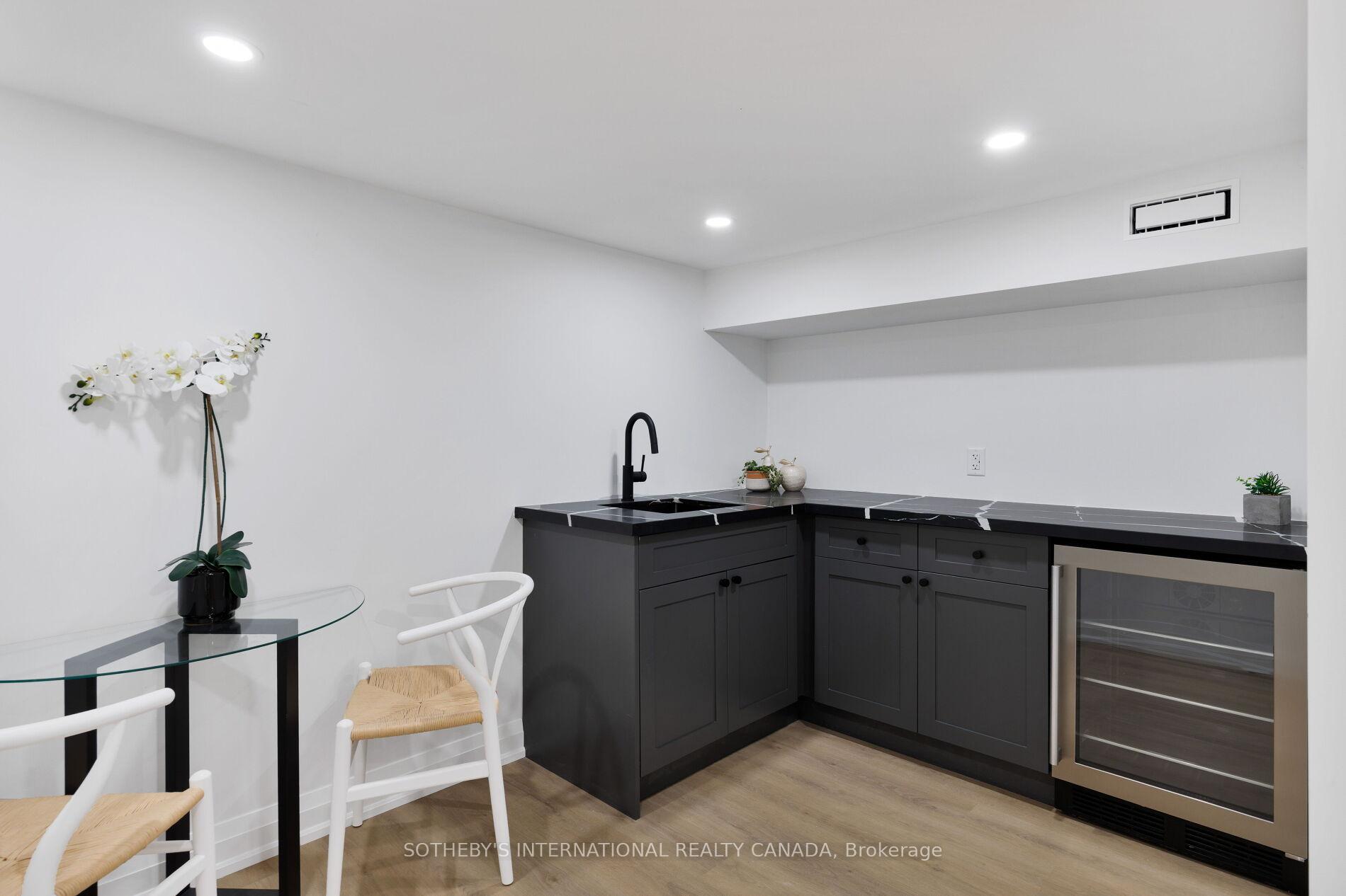 118 Warwood Road, Toronto