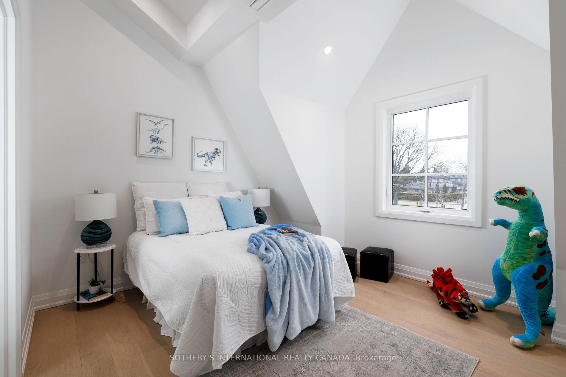 118 Warwood Road, Toronto