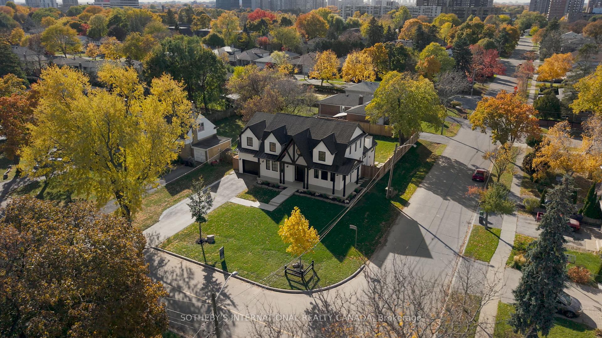 118 Warwood Road, Toronto