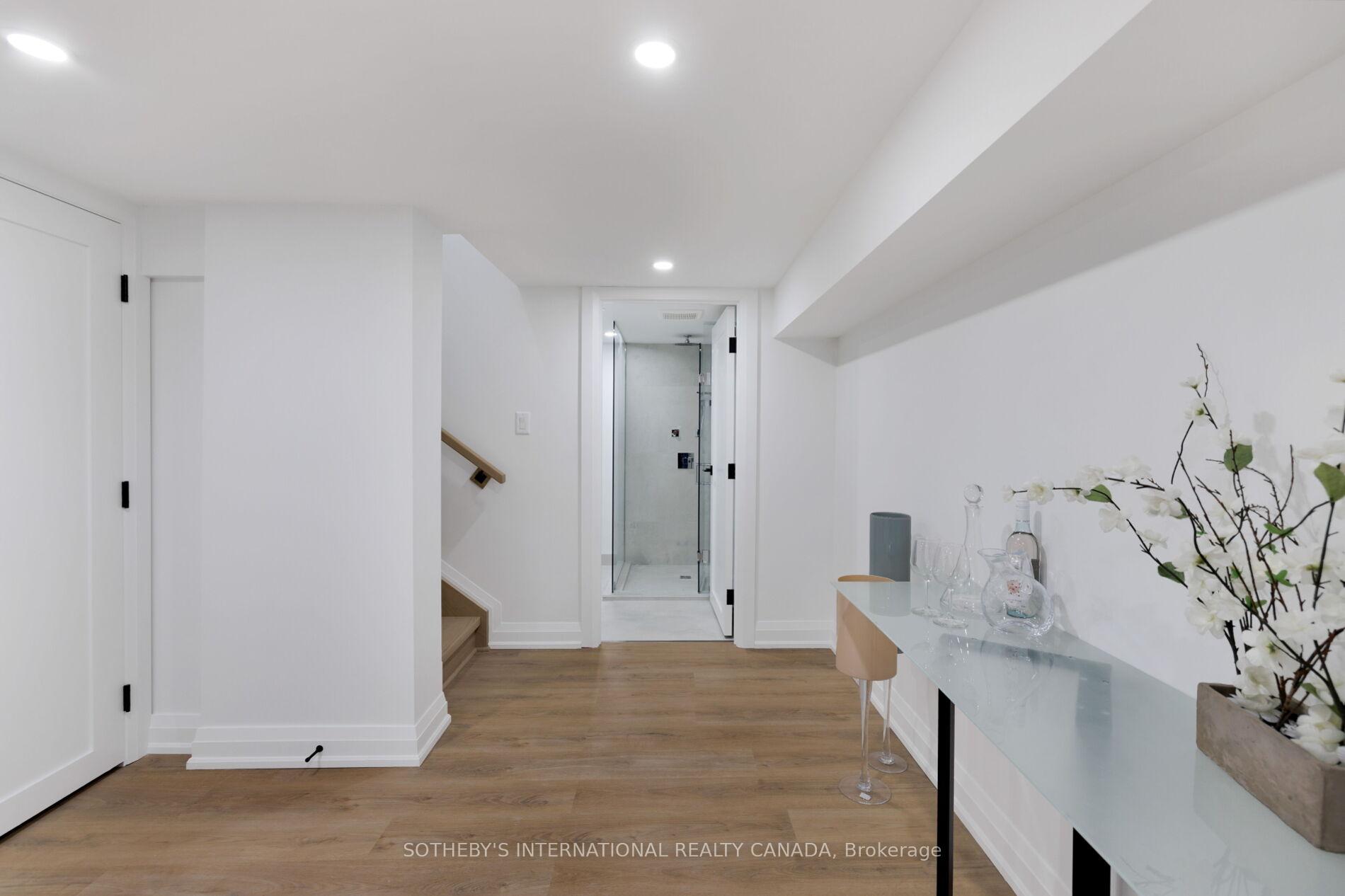 118 Warwood Road, Toronto