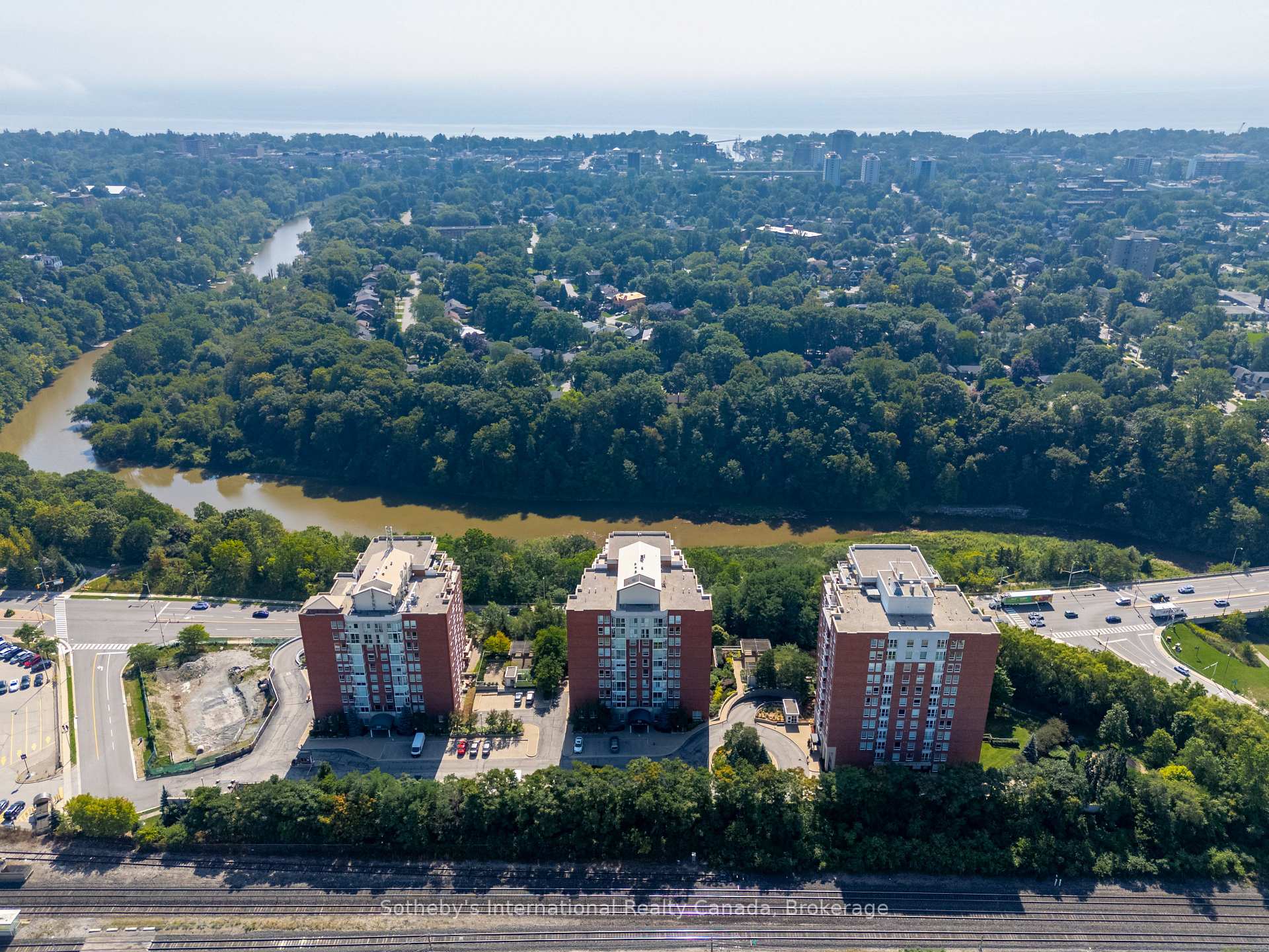 50 Old Mill Road 901