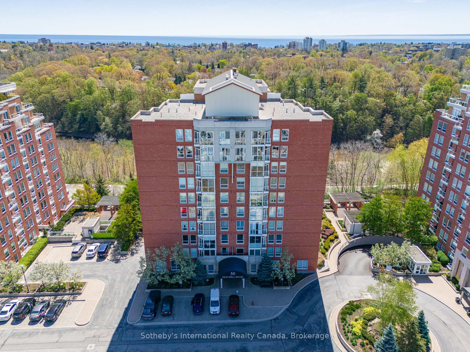 50 Old Mill Road 901