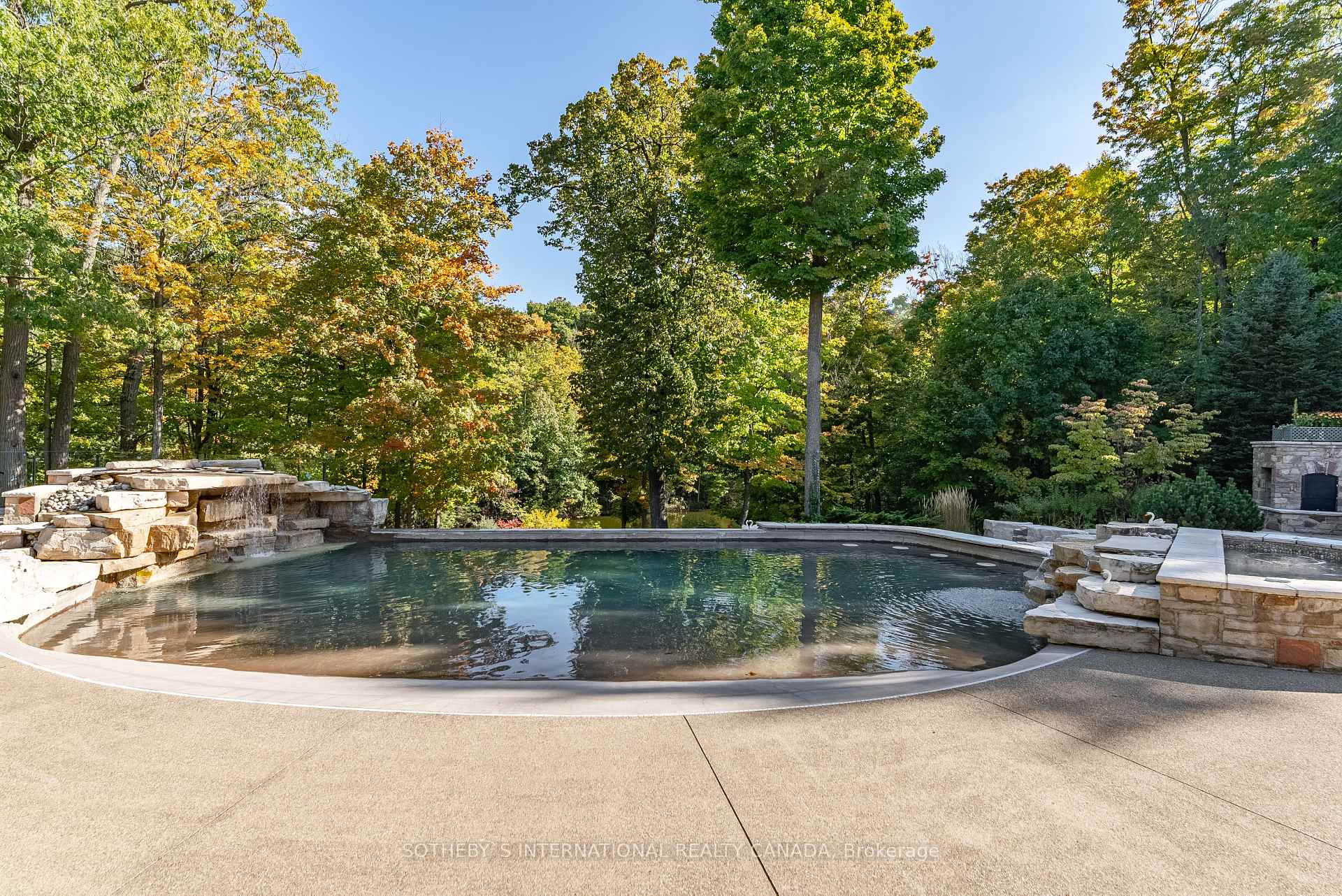3867 QUARRY Road