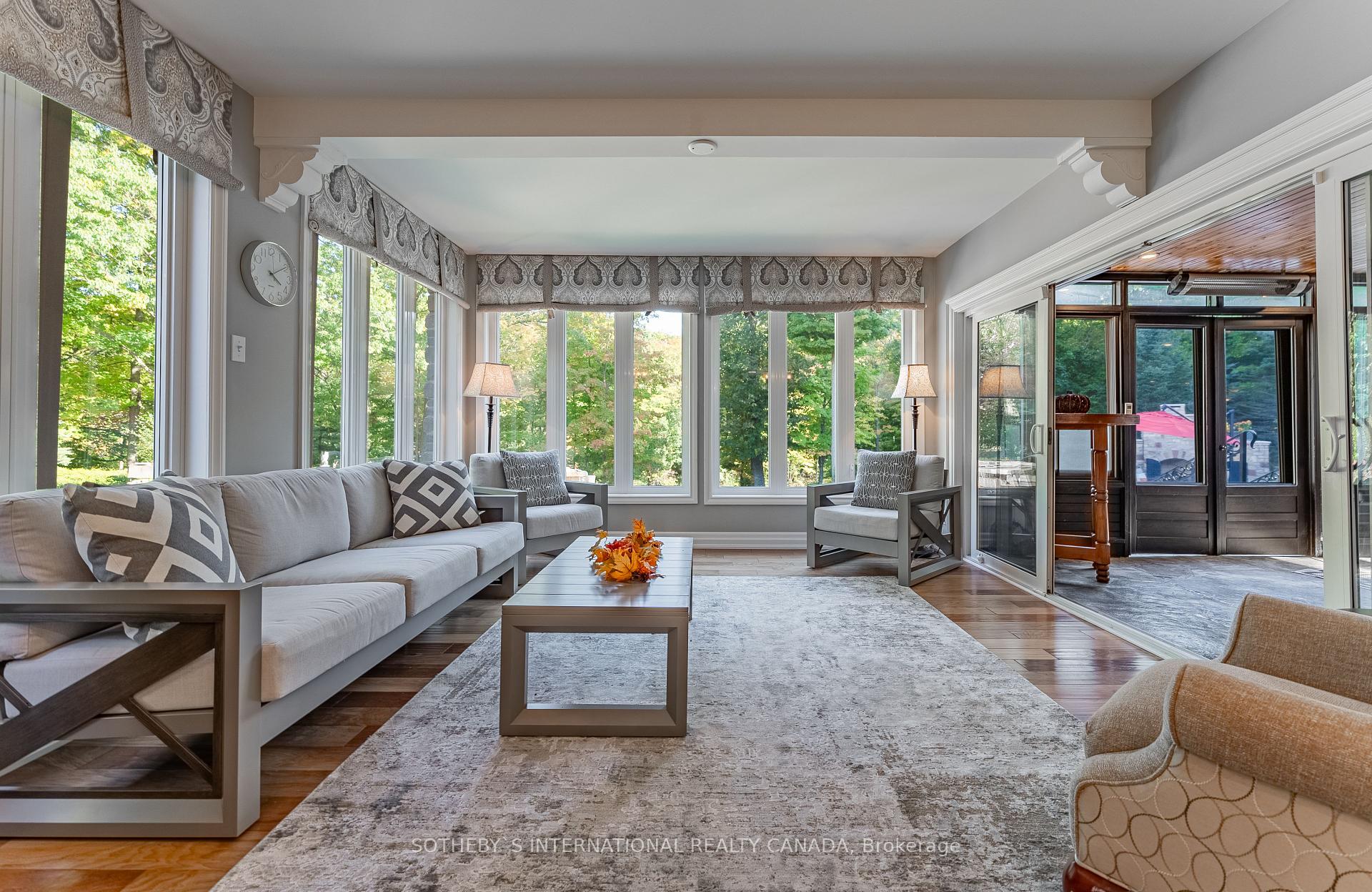 3867 QUARRY Road
