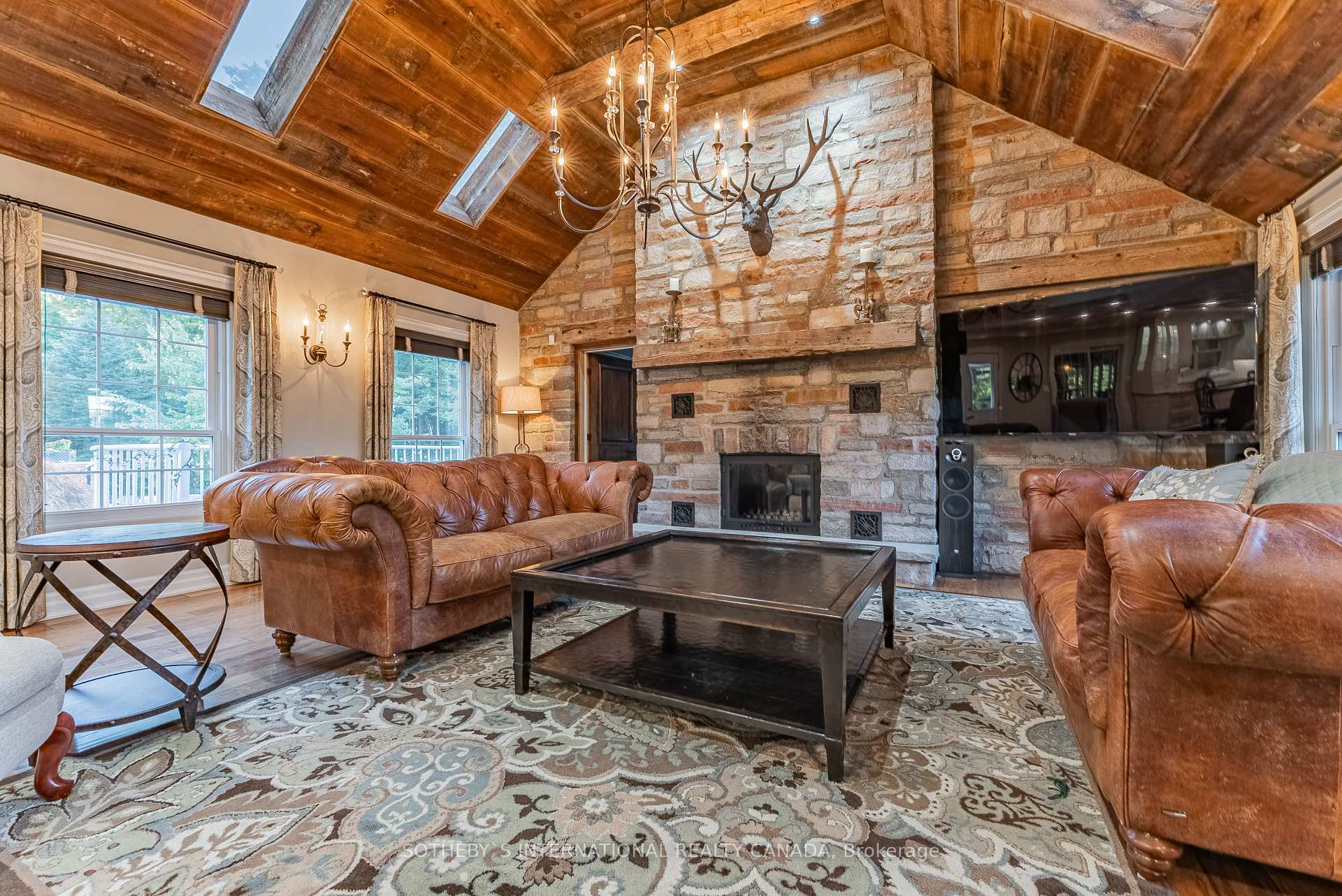 3867 QUARRY Road