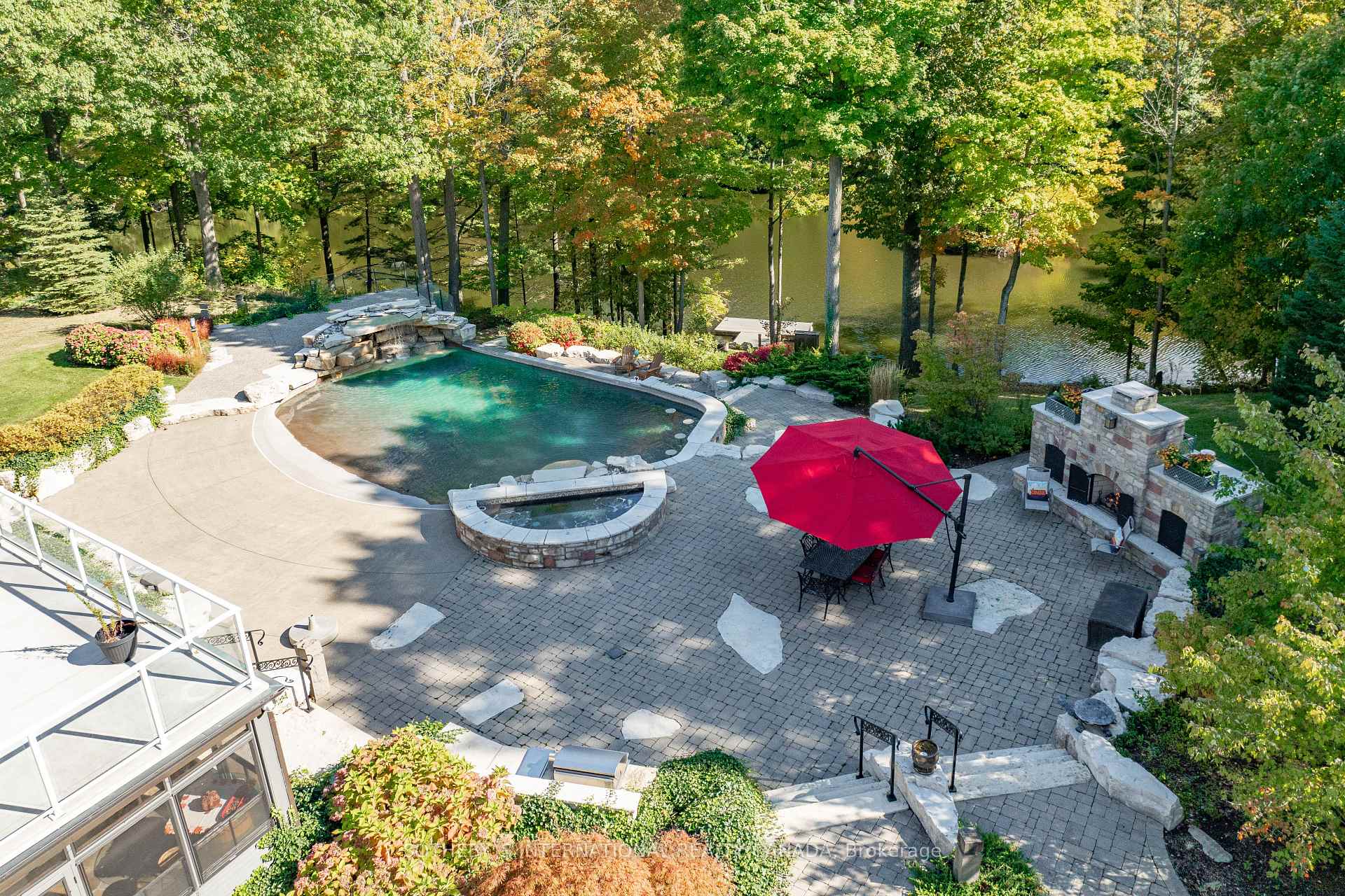 3867 QUARRY Road