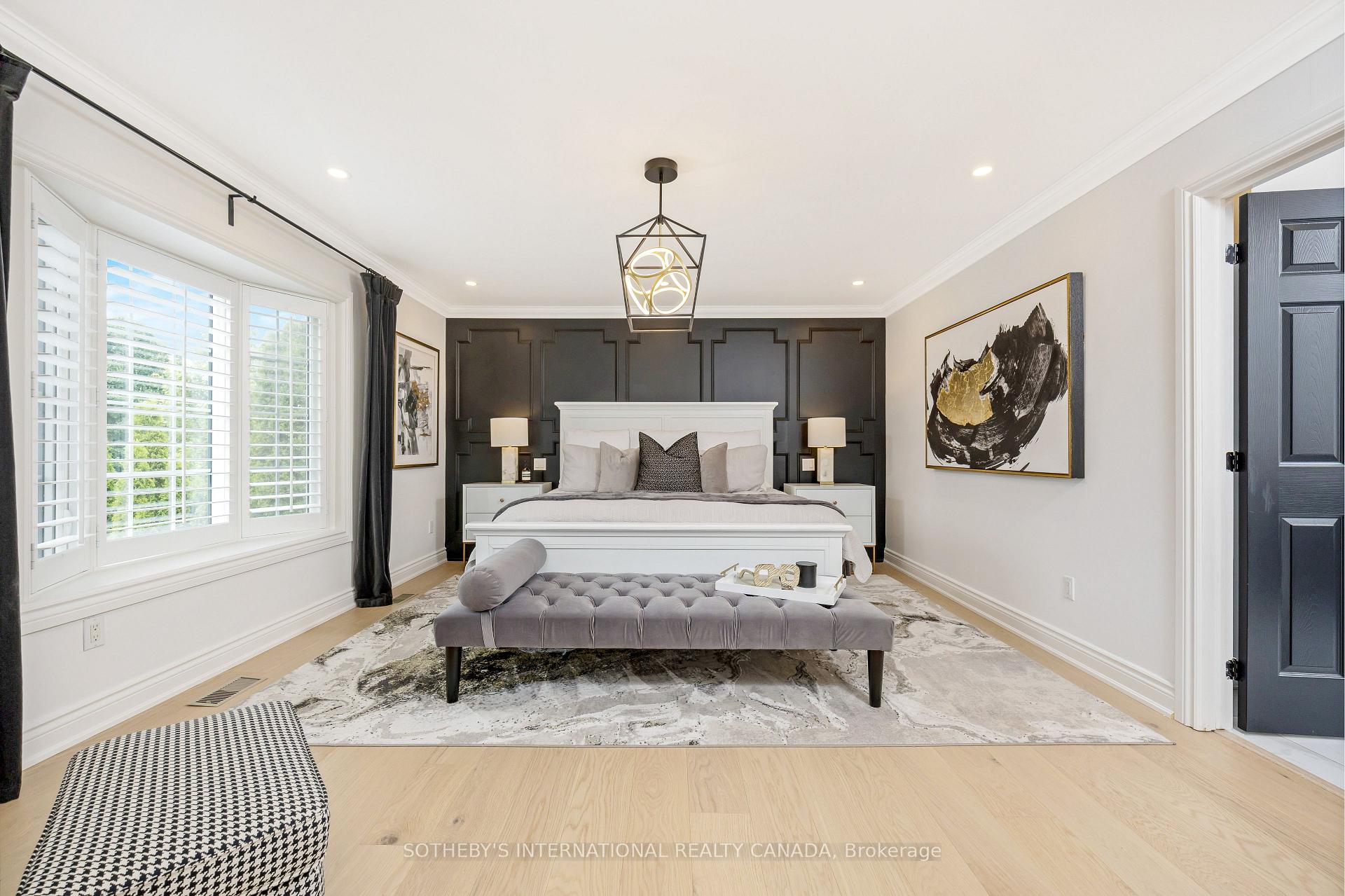 10 Meander Close