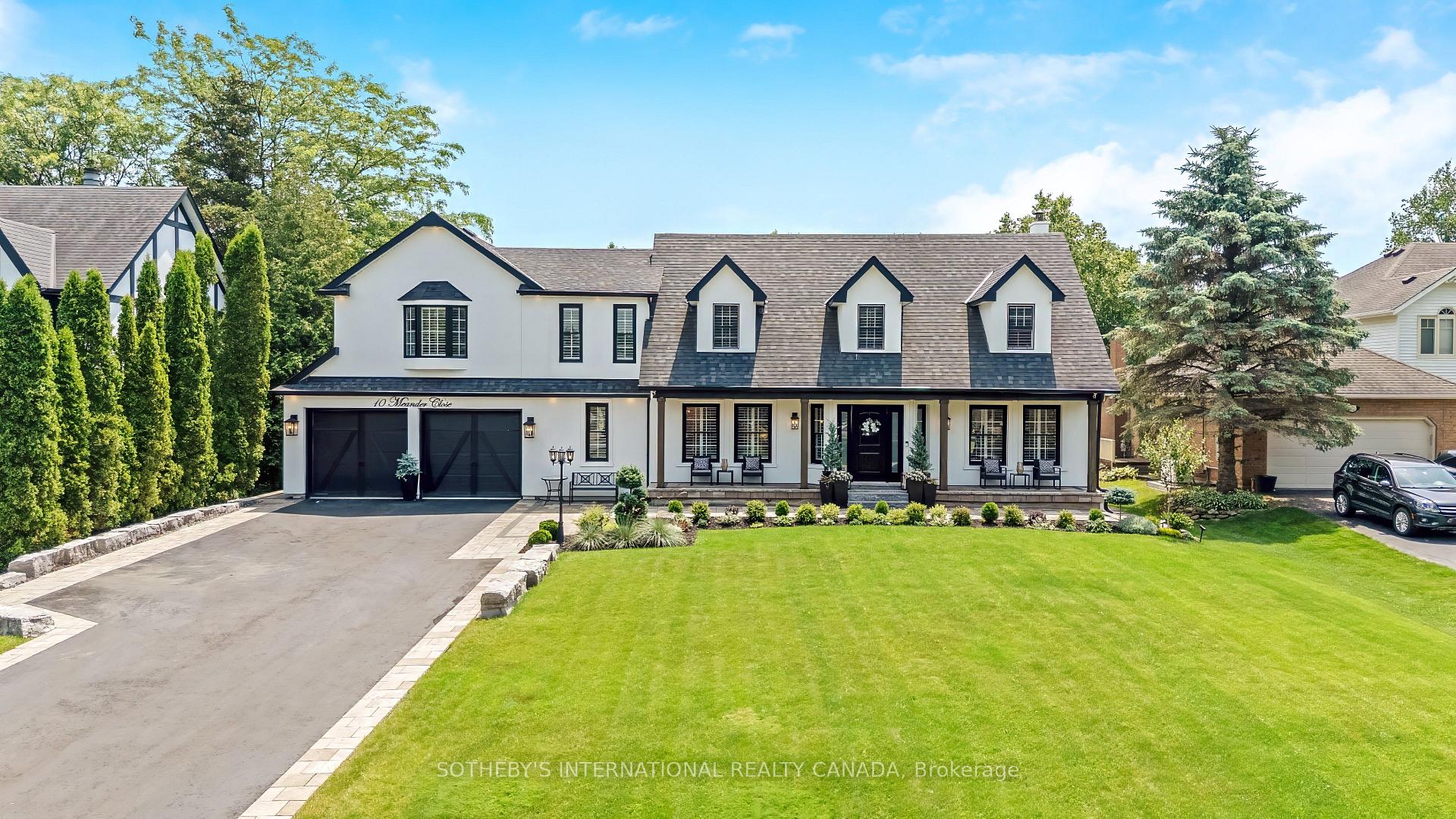 10 Meander Close
