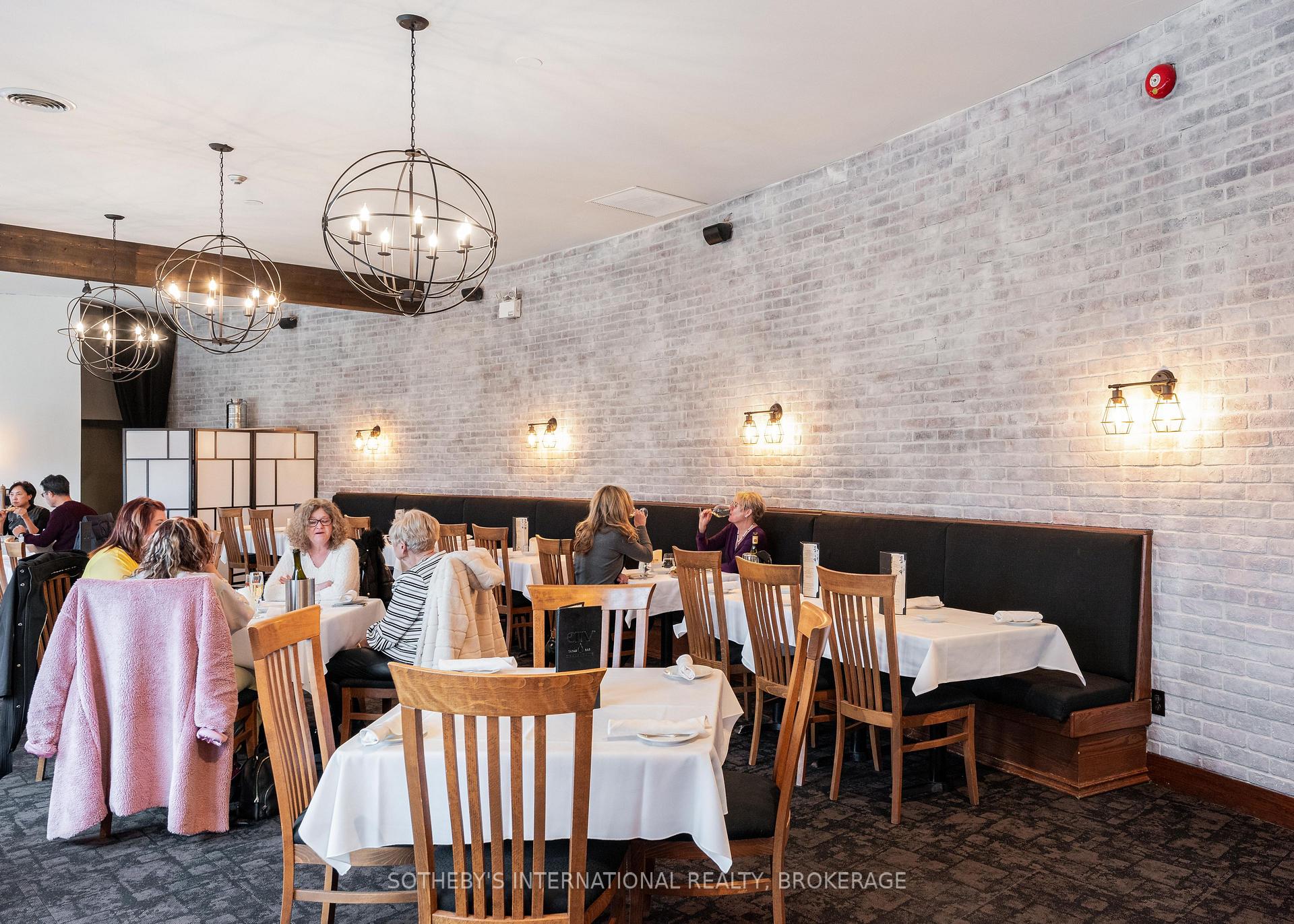 1339 LAKESHORE Road