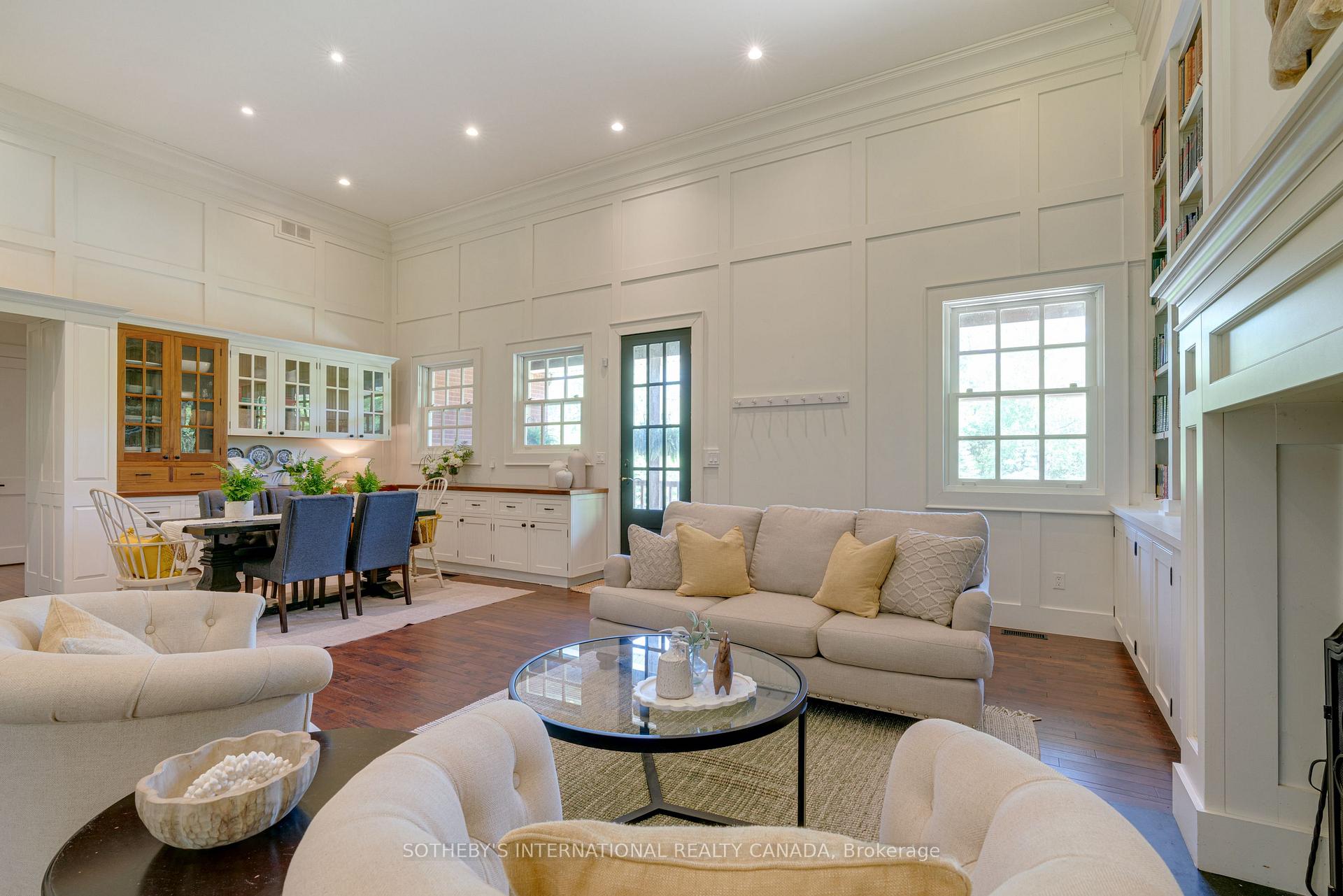2877 McSherry Lane