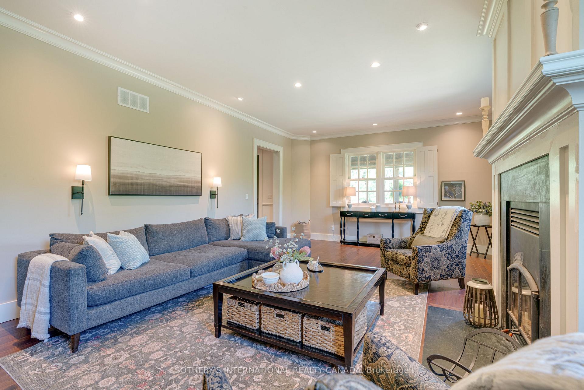 2877 McSherry Lane