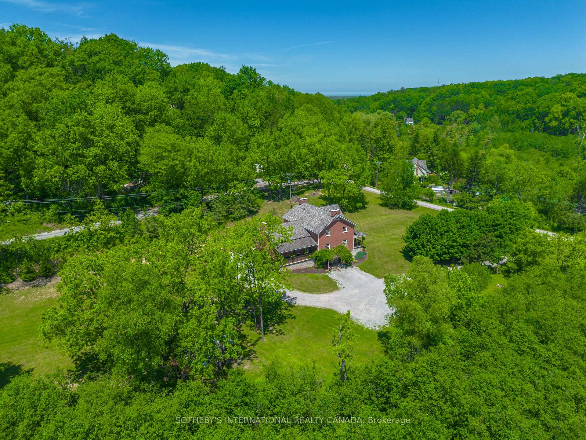 2877 McSherry Lane