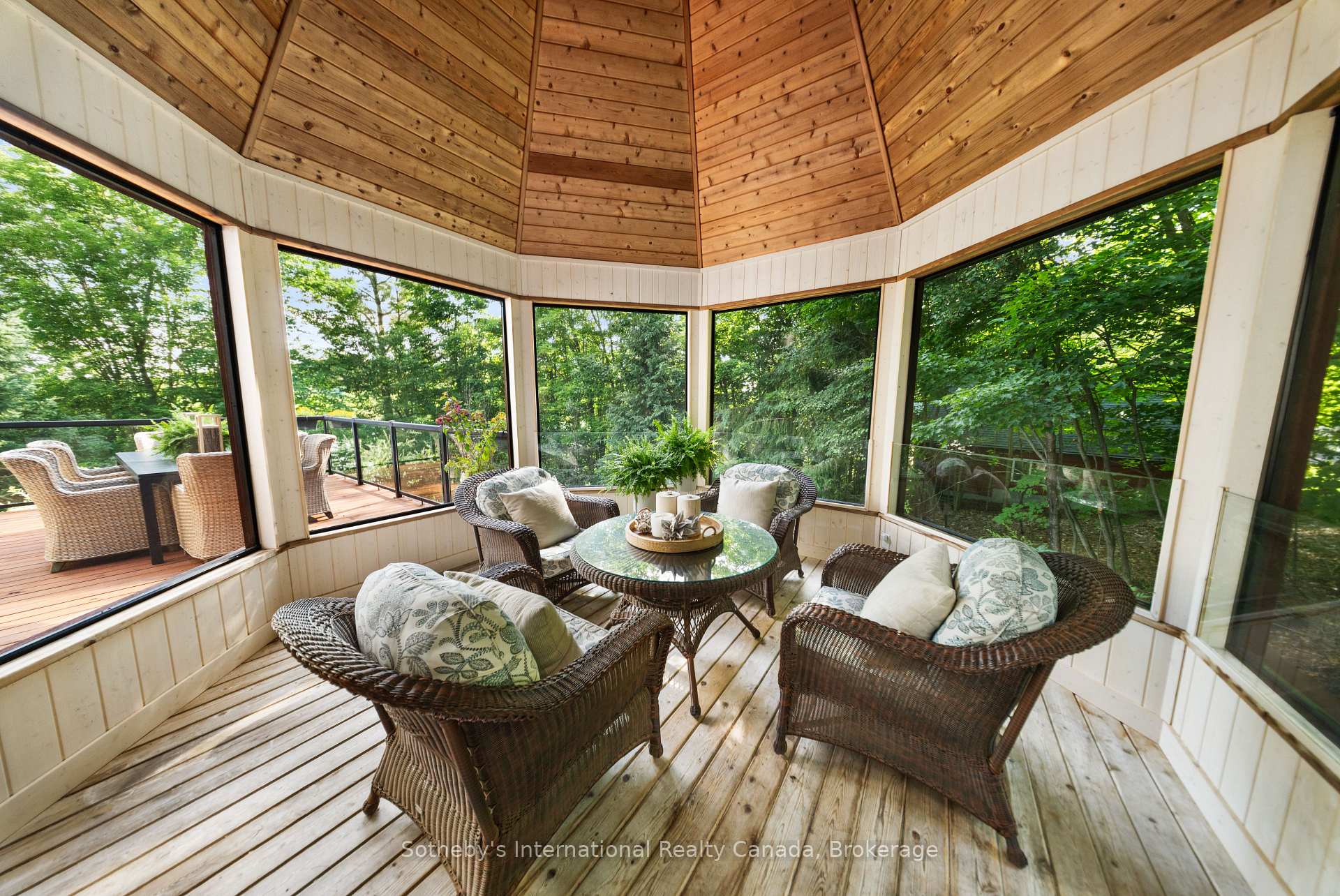 743 Skyhills Road
