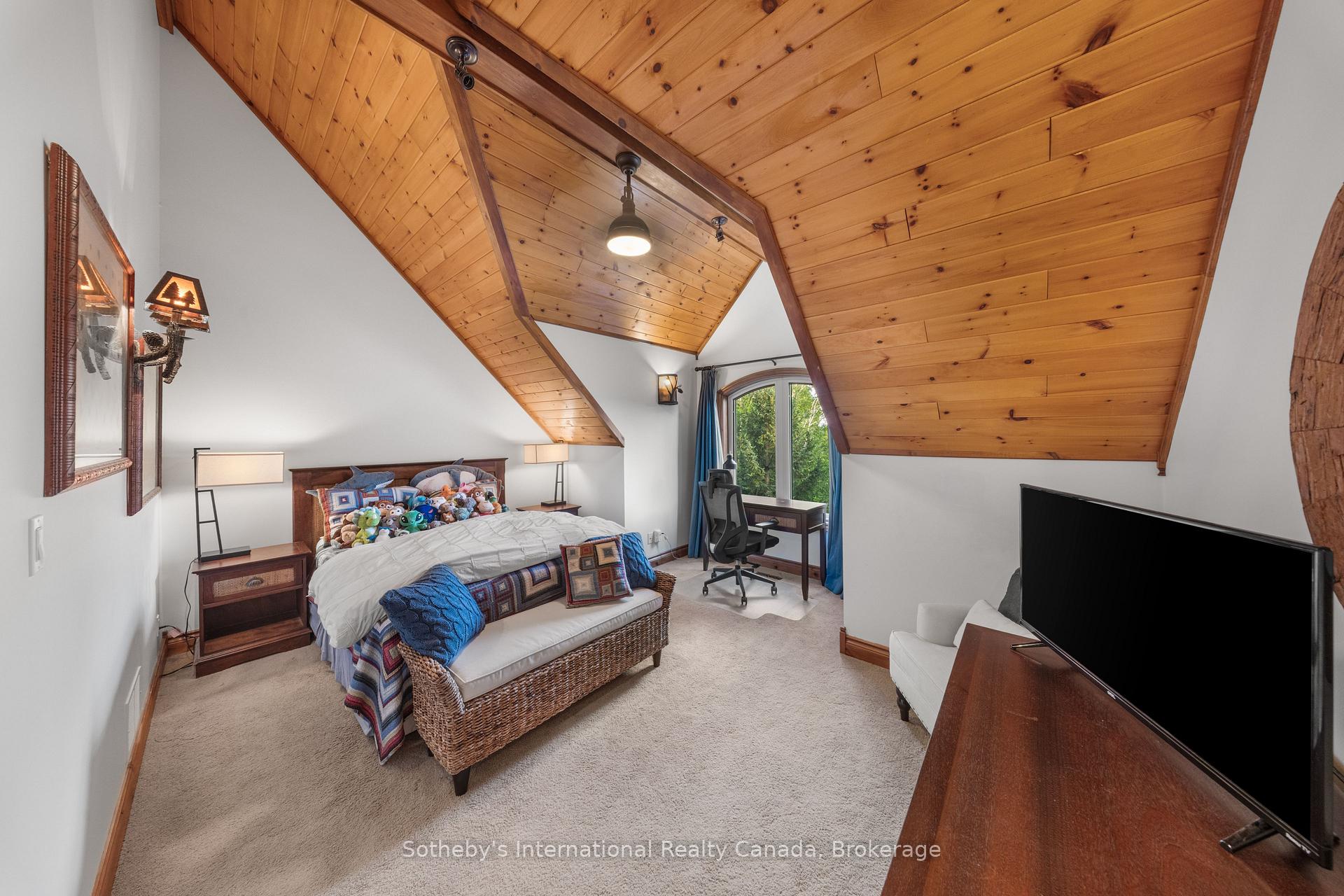 743 Skyhills Road