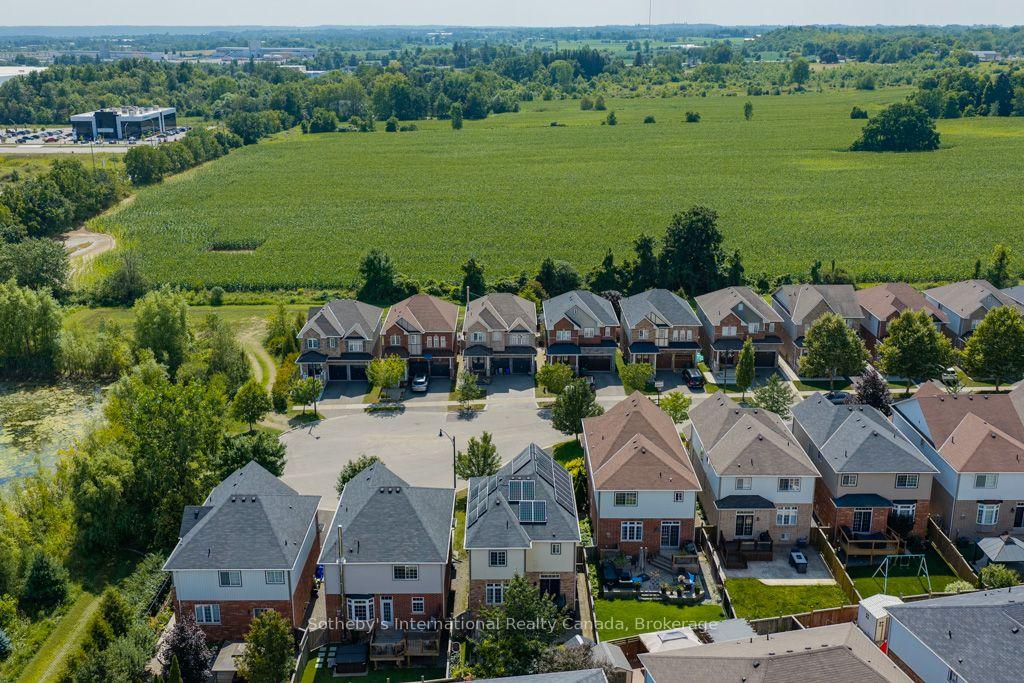 12 Bousfield Court