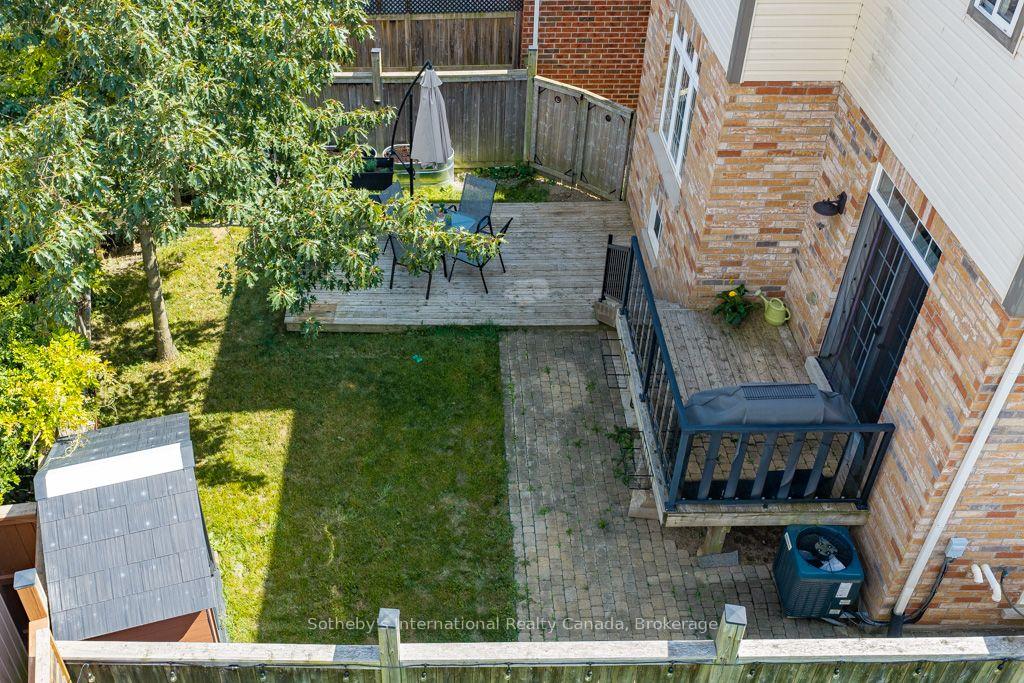 12 Bousfield Court