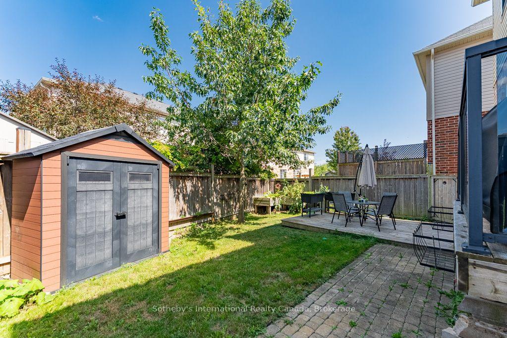 12 Bousfield Court