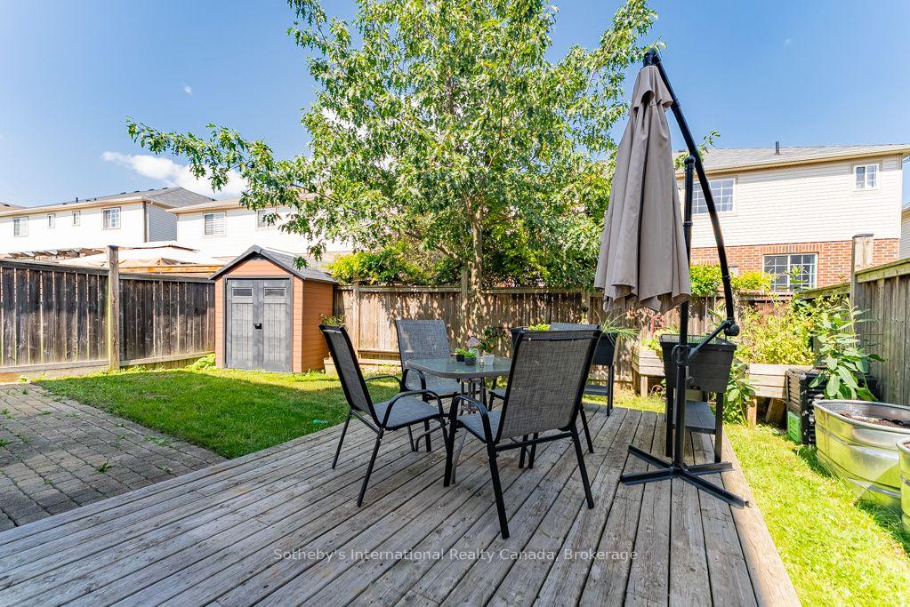 12 Bousfield Court
