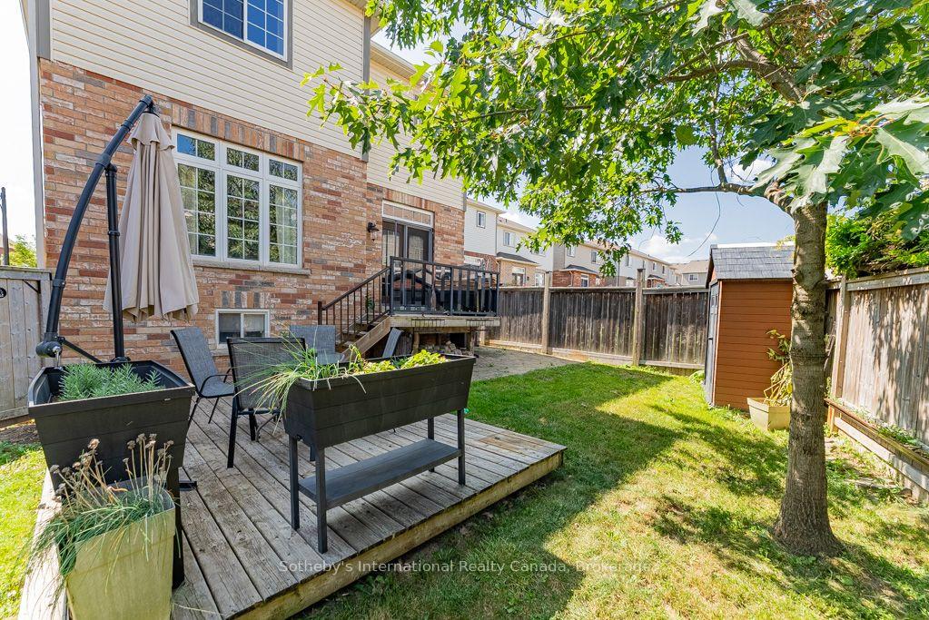 12 Bousfield Court