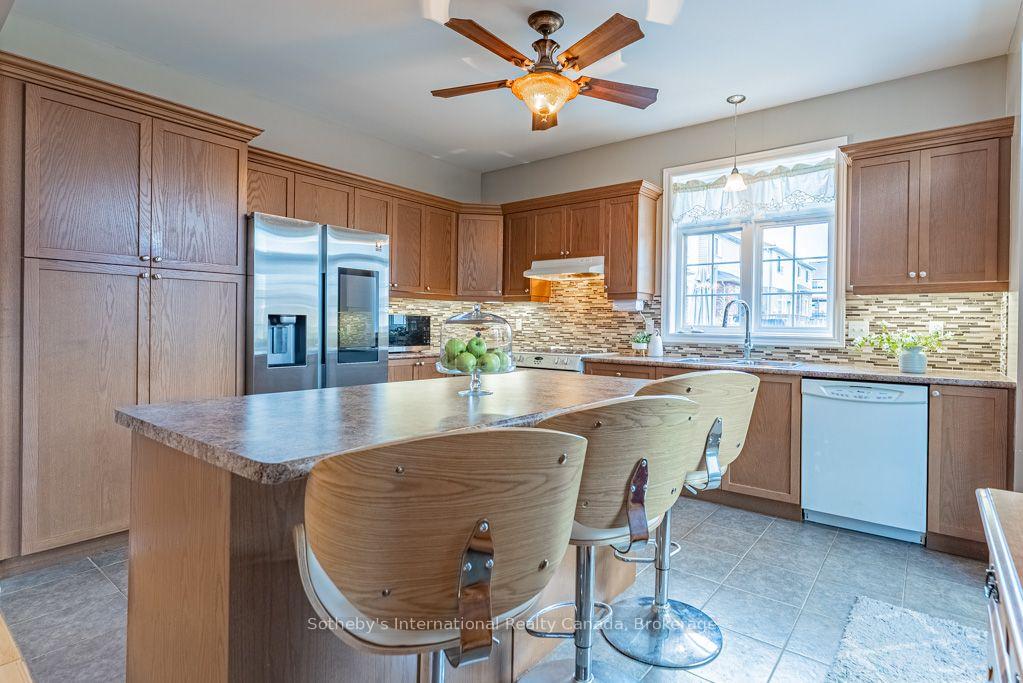 12 Bousfield Court