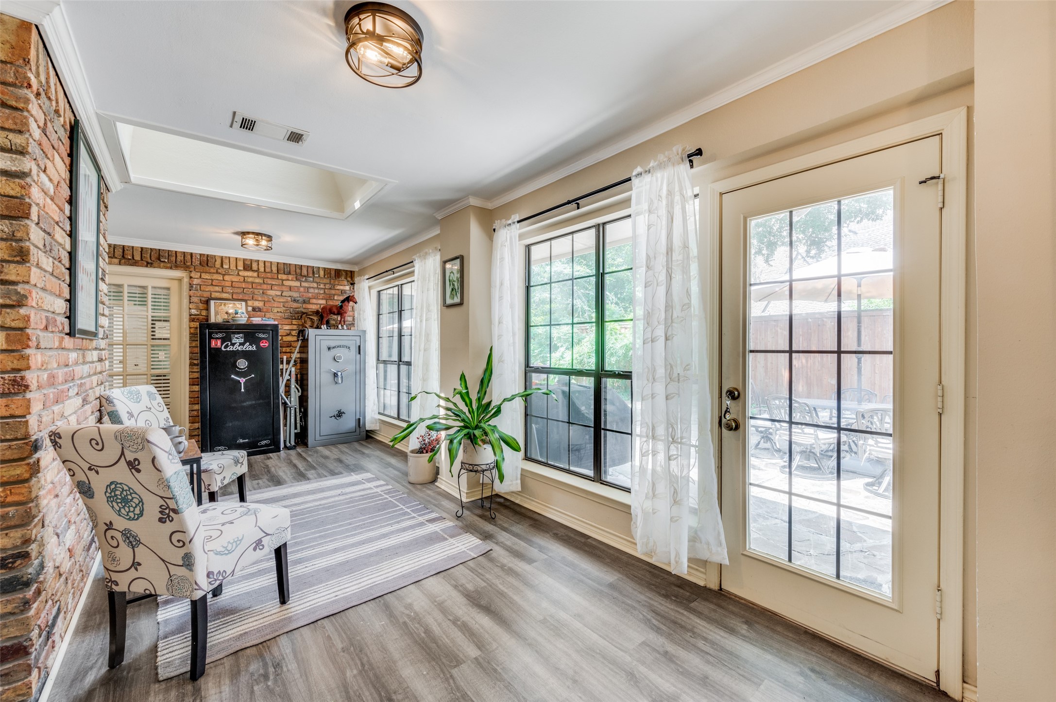 13201 Woodhaven Drive