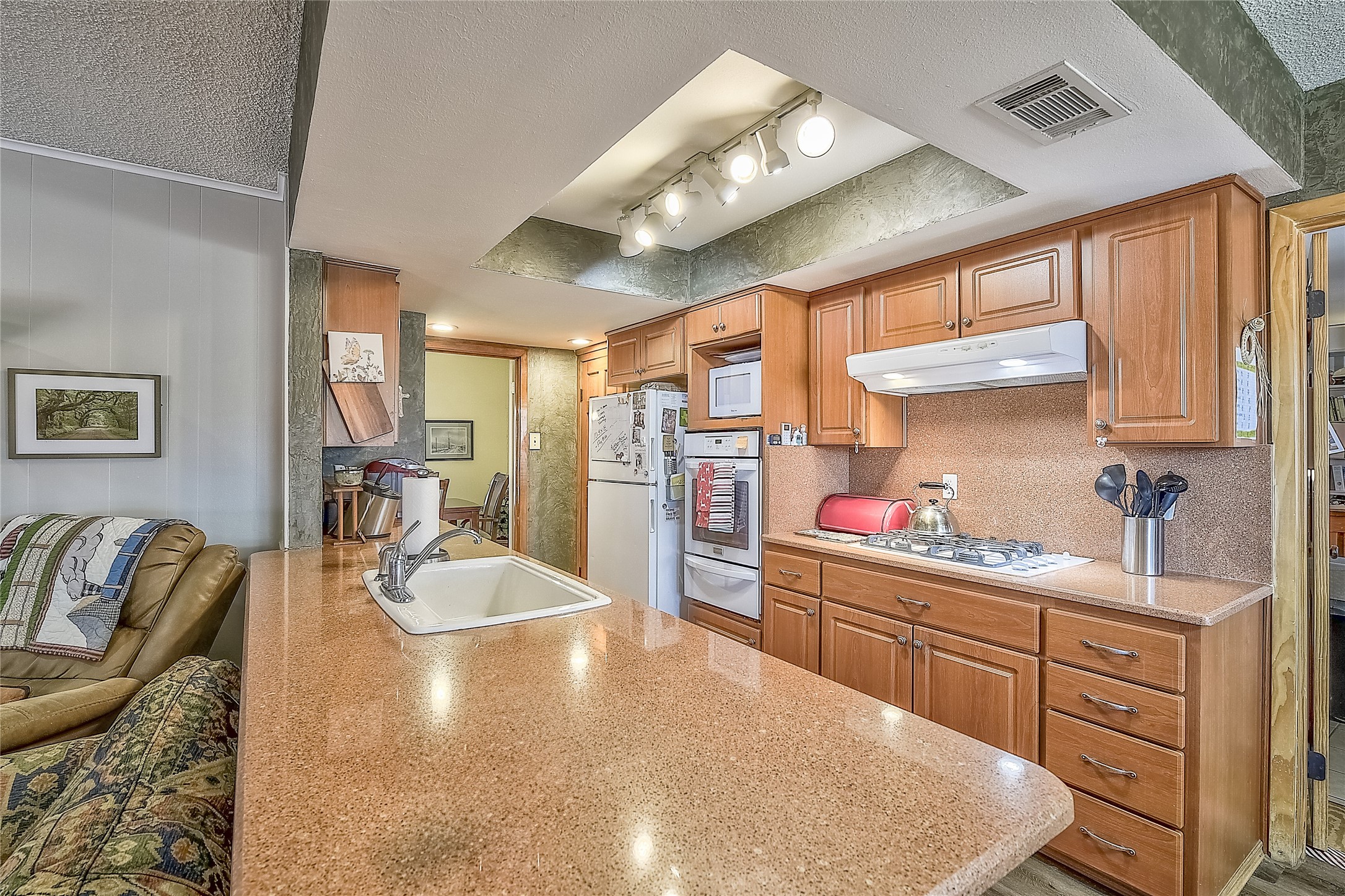 3511 Apple Valley Drive