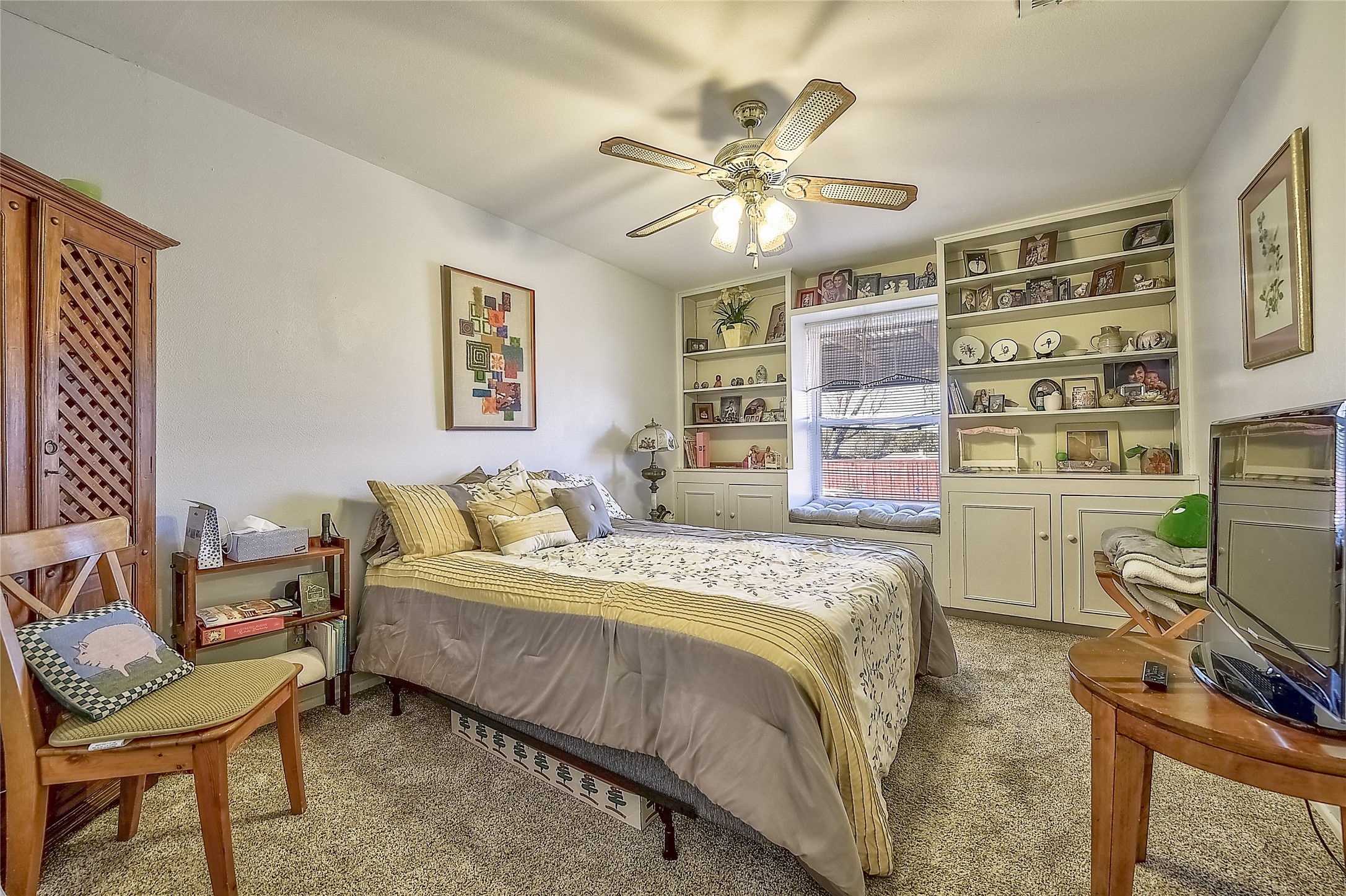 3511 Apple Valley Drive