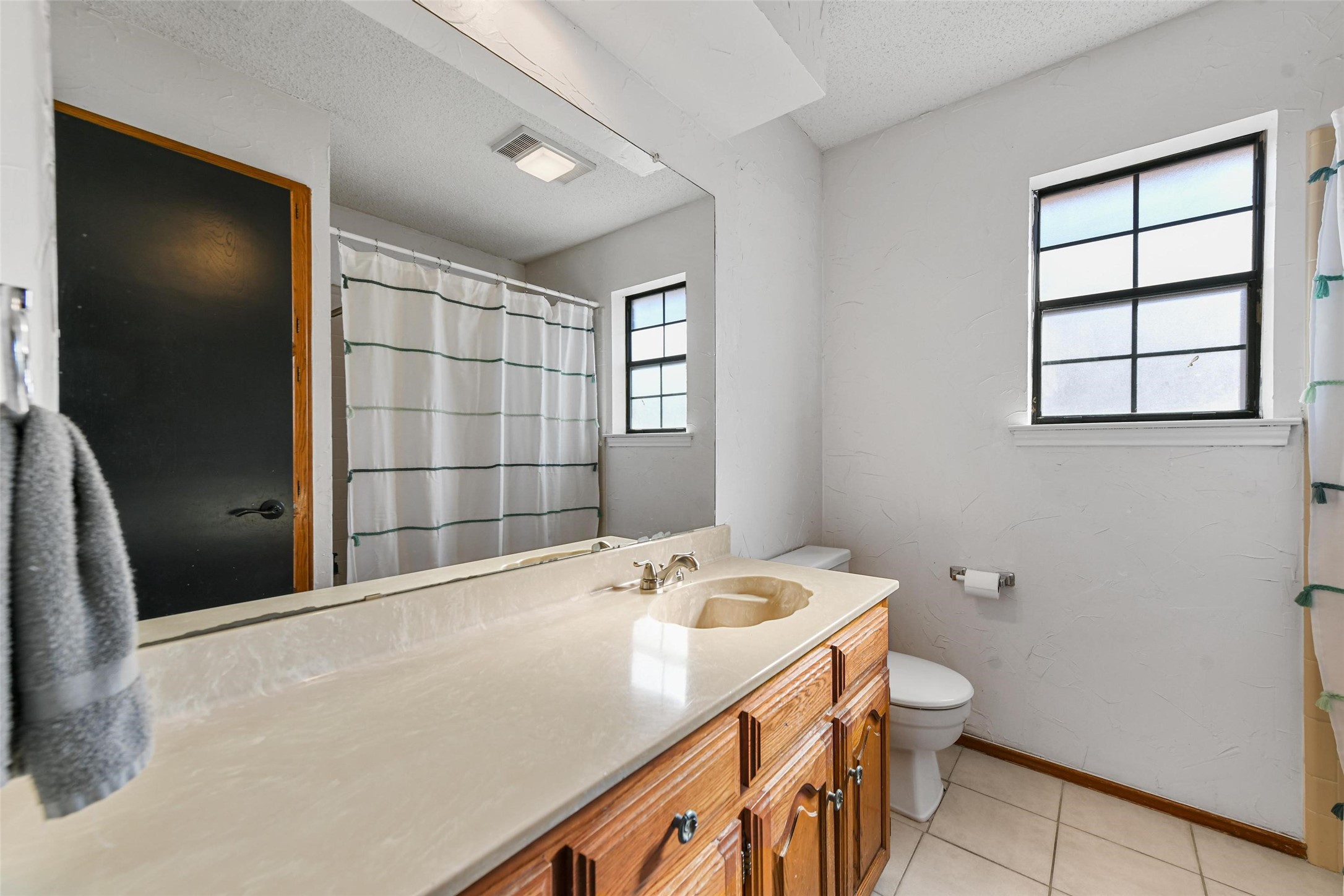 563 Bluebonnet Drive