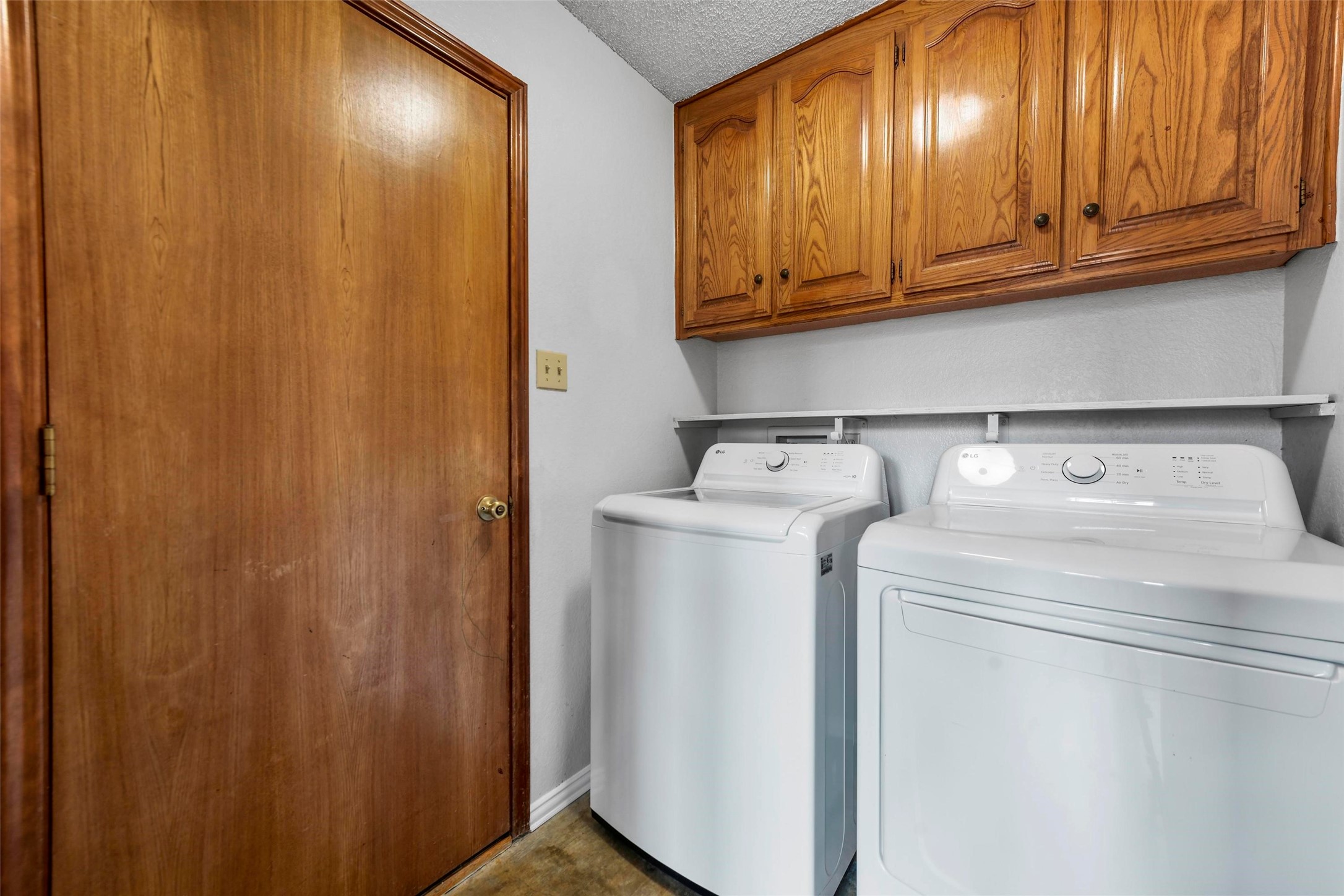 563 Bluebonnet Drive