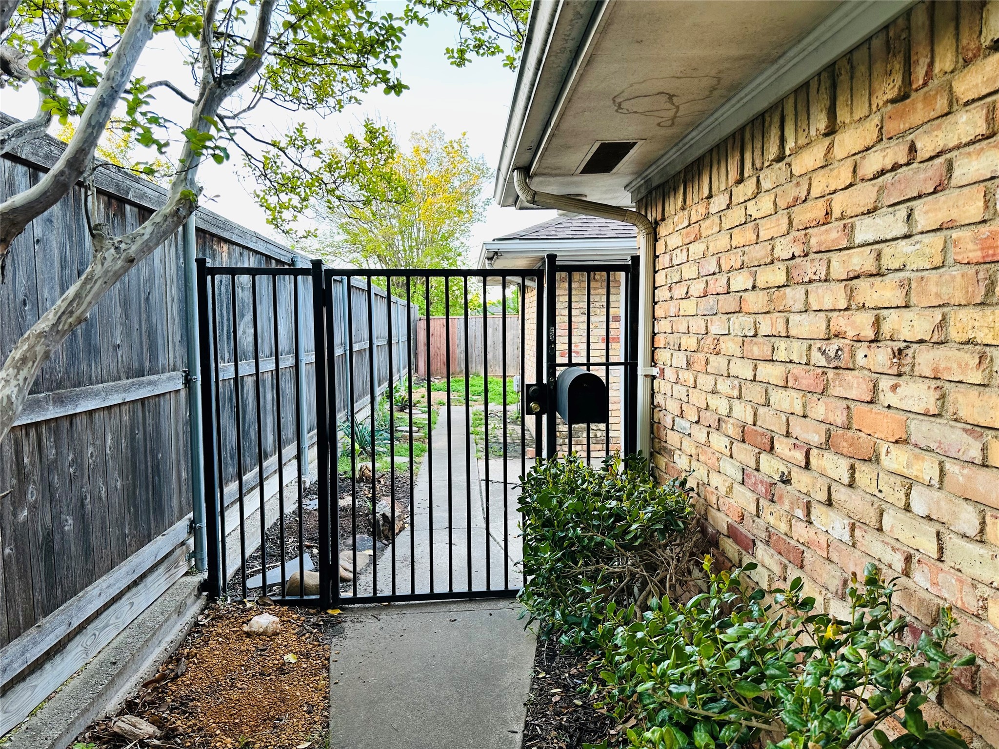 3644 Stables Lane