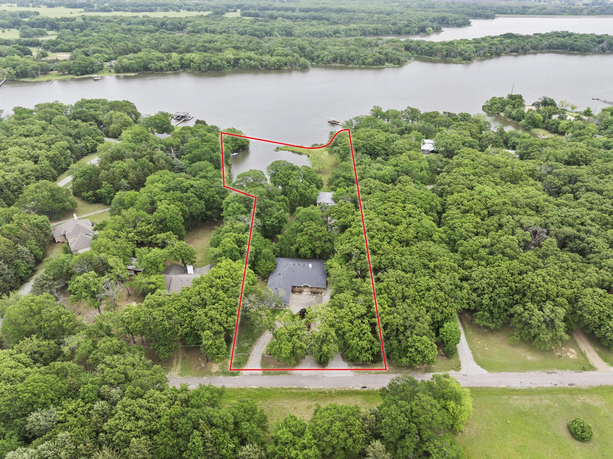 9106 Timber Creek