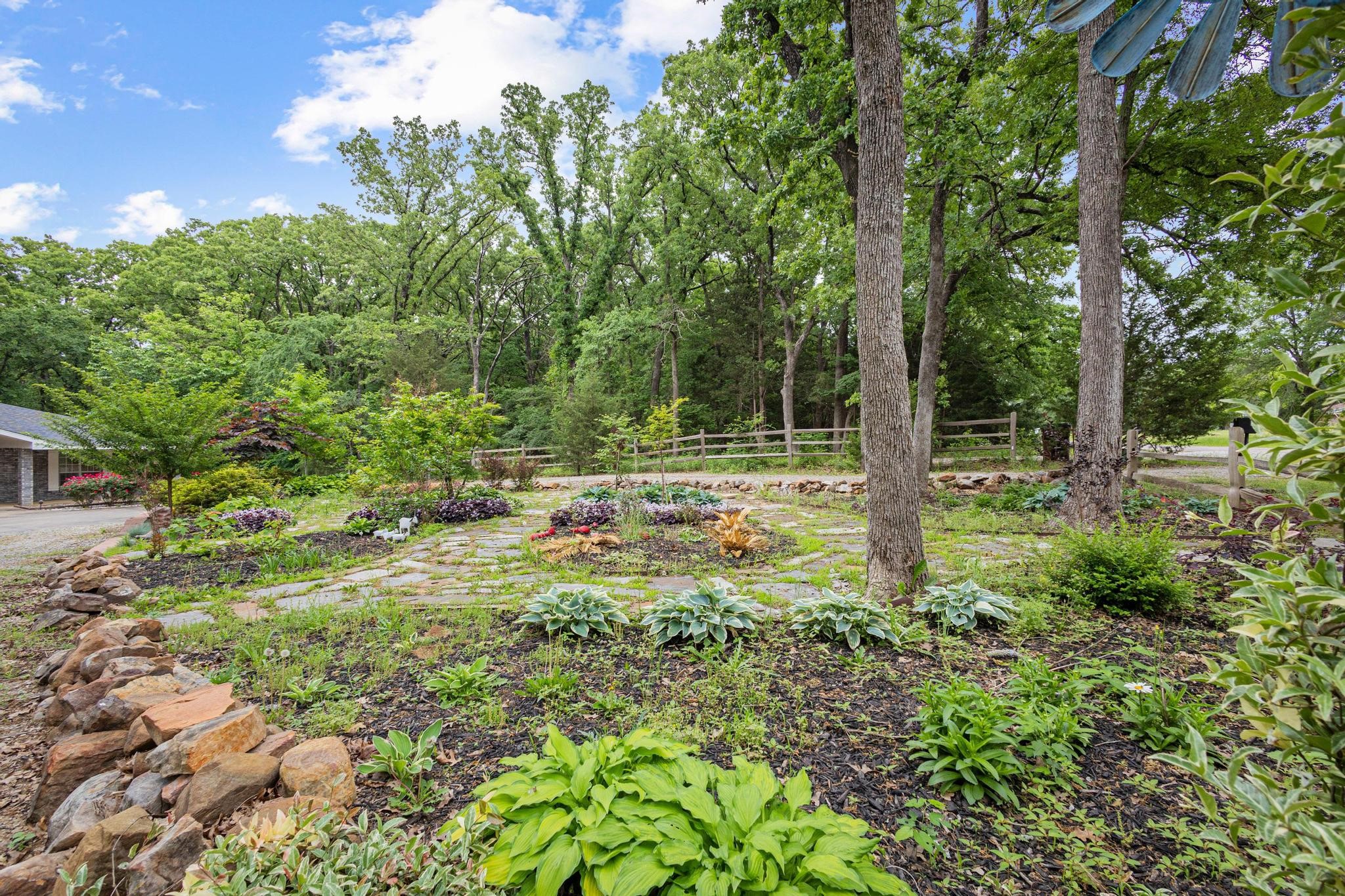 9106 Timber Creek