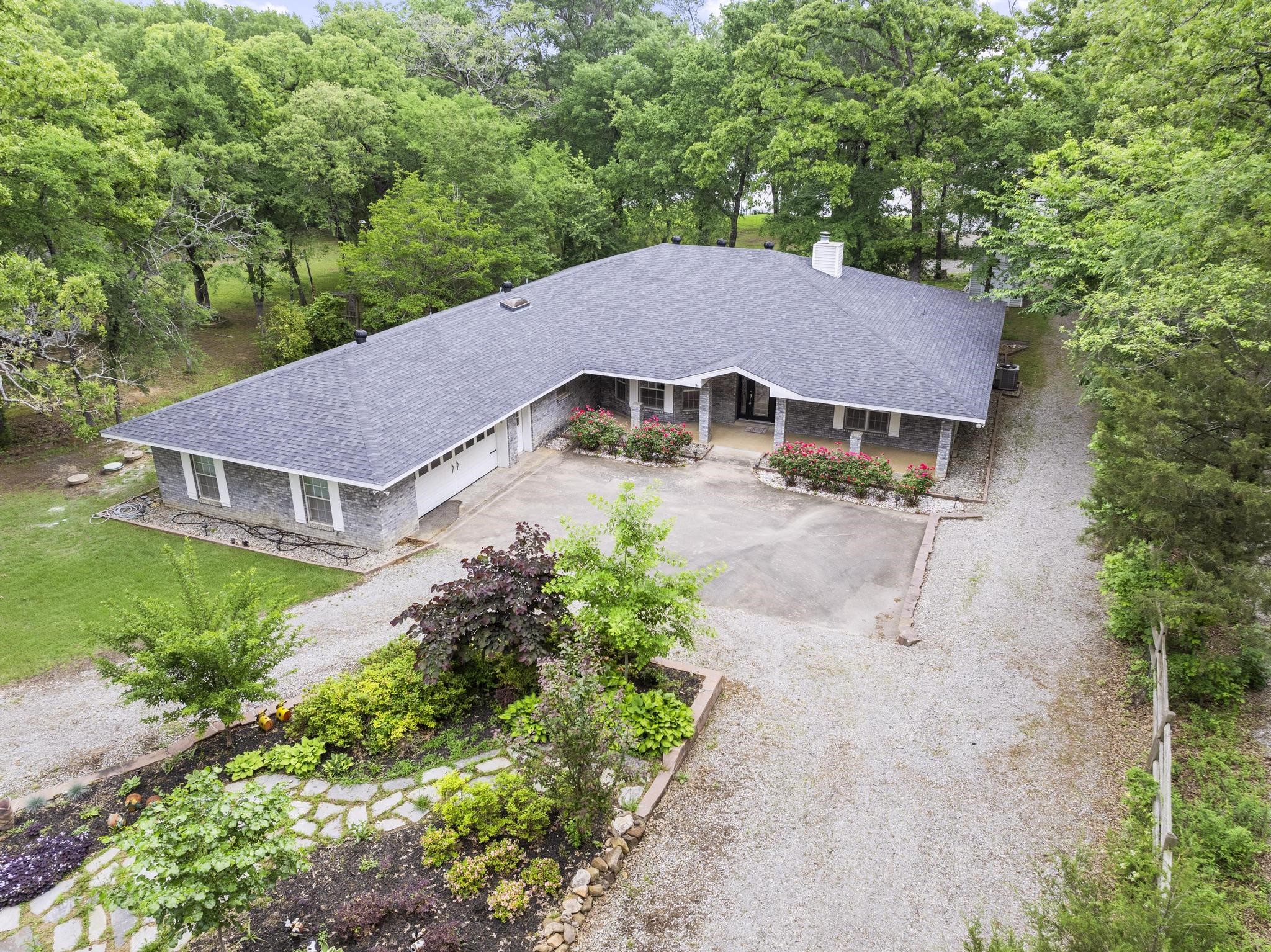 9106 Timber Creek