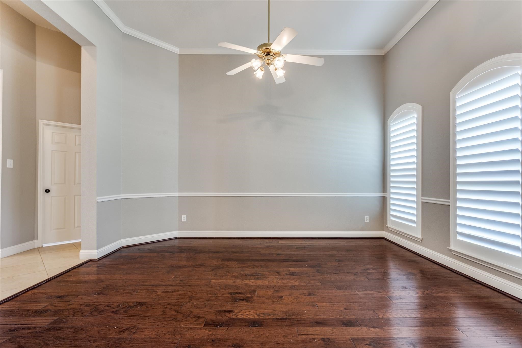2913 Bellerive Drive