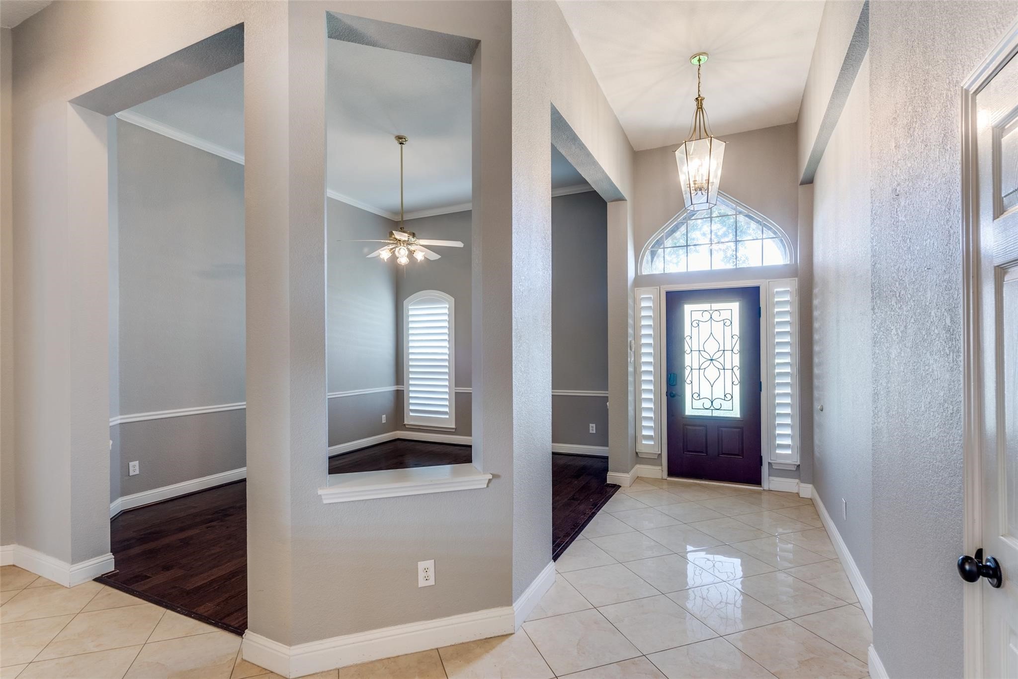 2913 Bellerive Drive