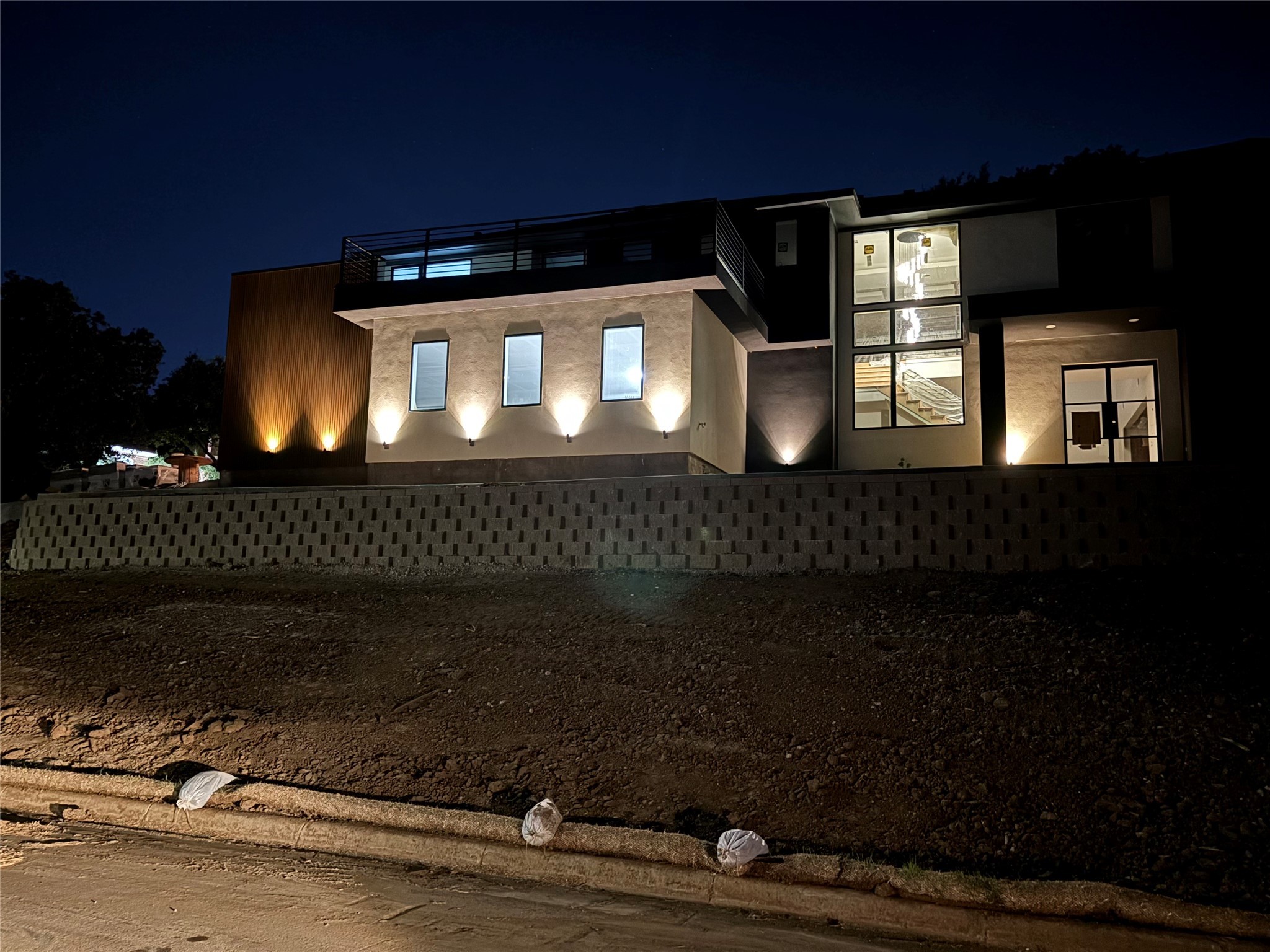 6301 Tiffany Oaks Lane