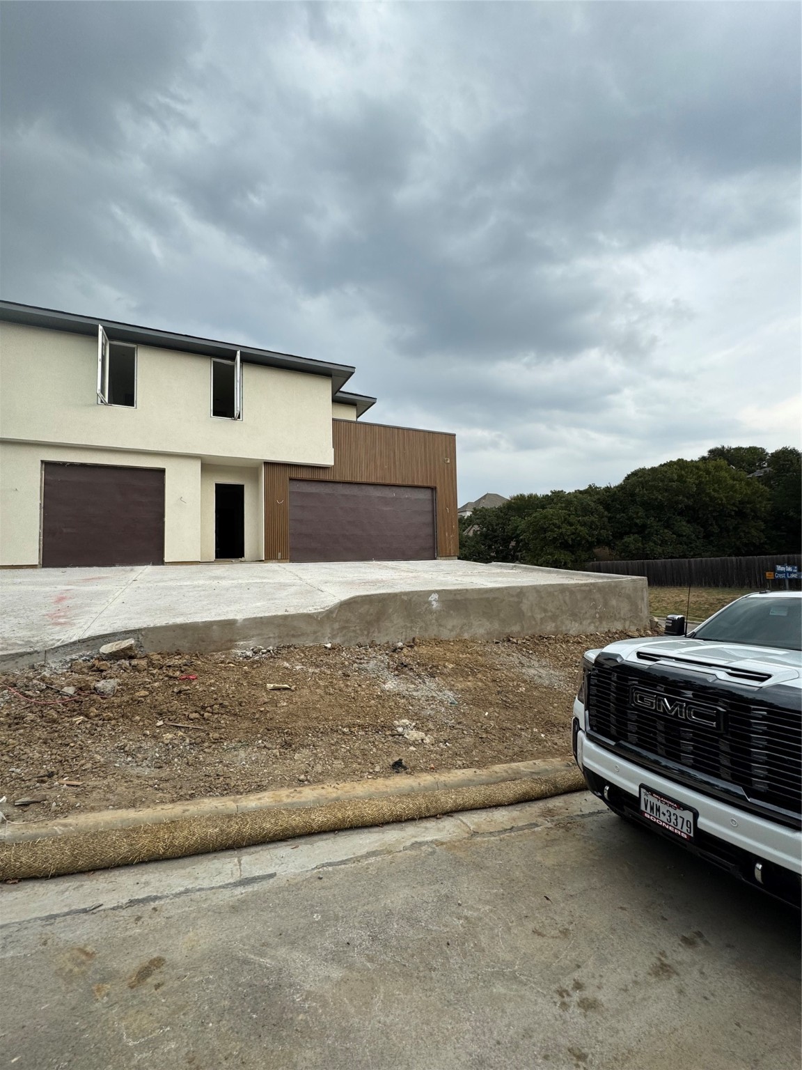 6301 Tiffany Oaks Lane