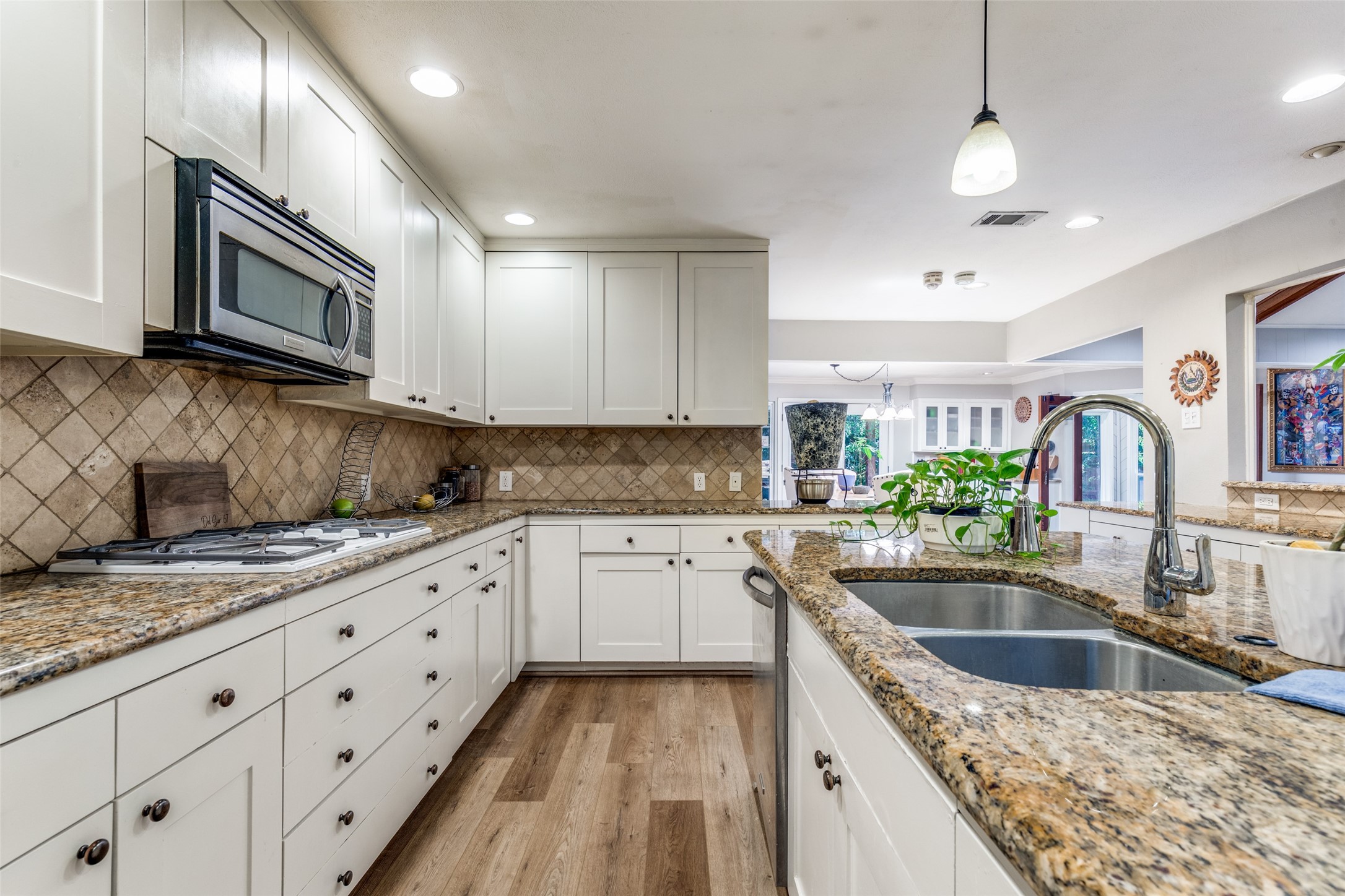 14148 Tanglewood Drive