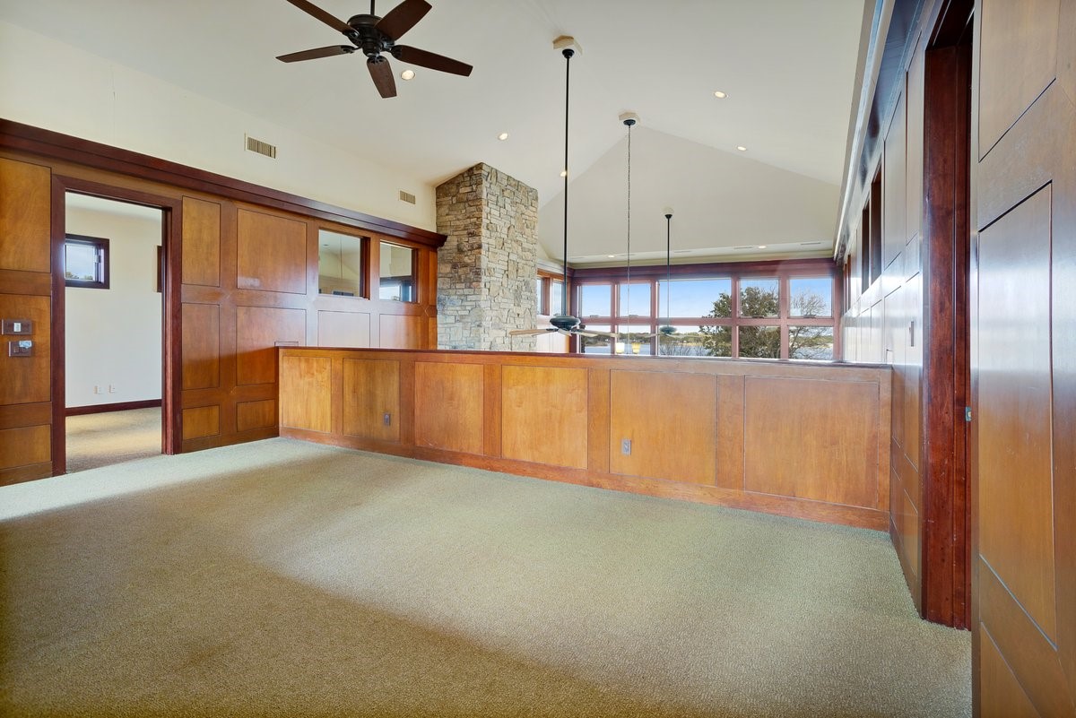 7320 S Shore