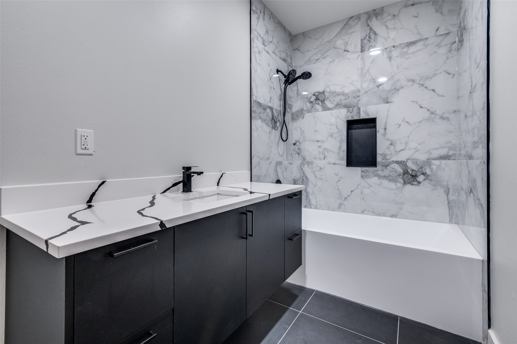 6301 Tiffany Oaks Lane