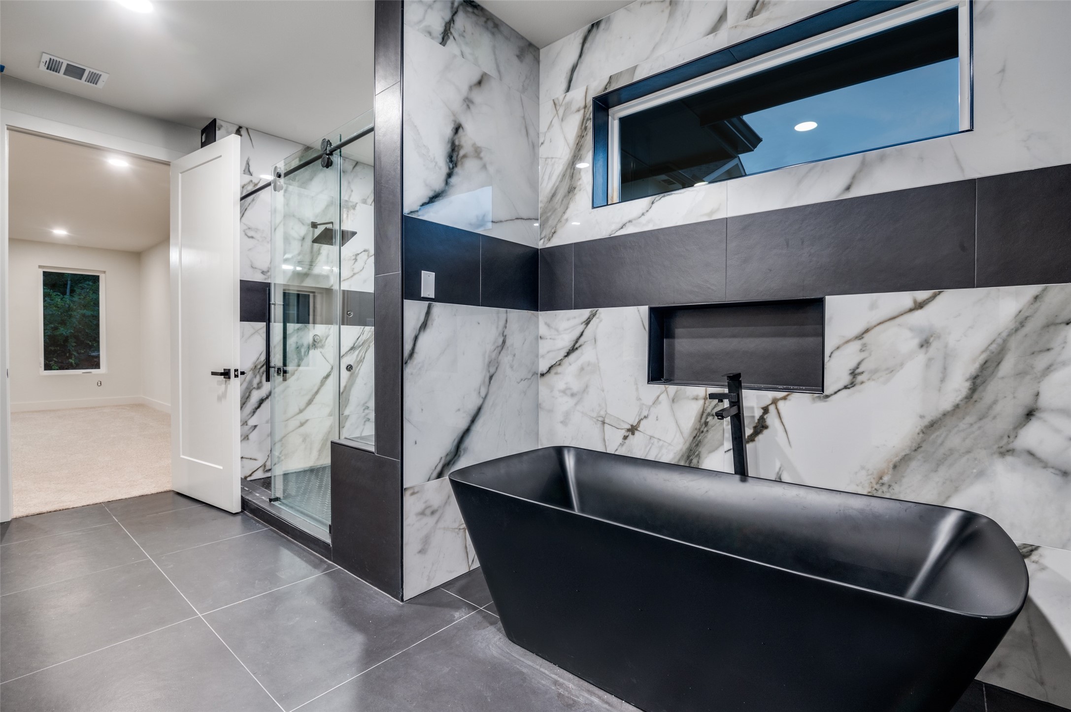 6301 Tiffany Oaks Lane