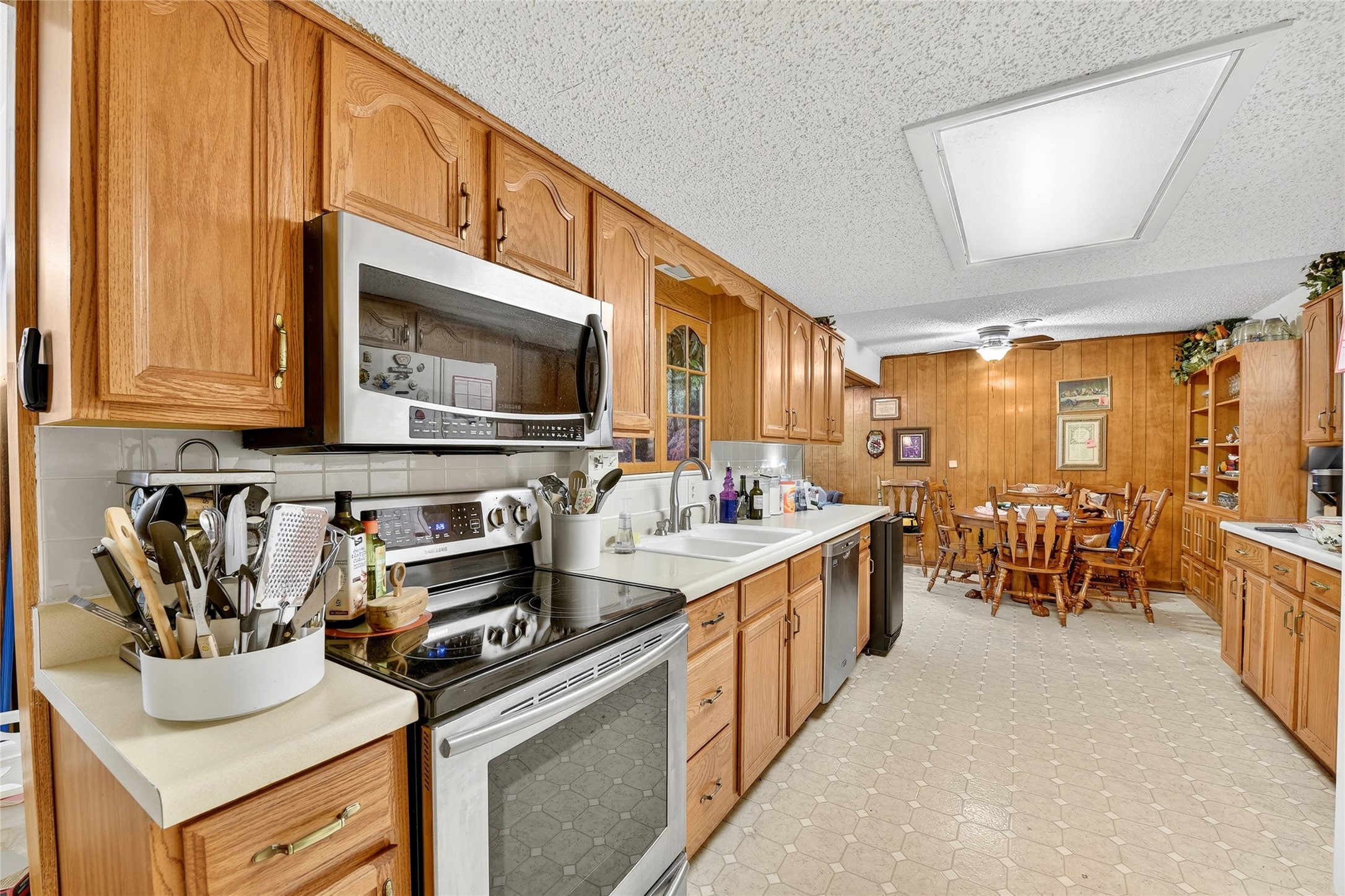 2947 Cameo Lane