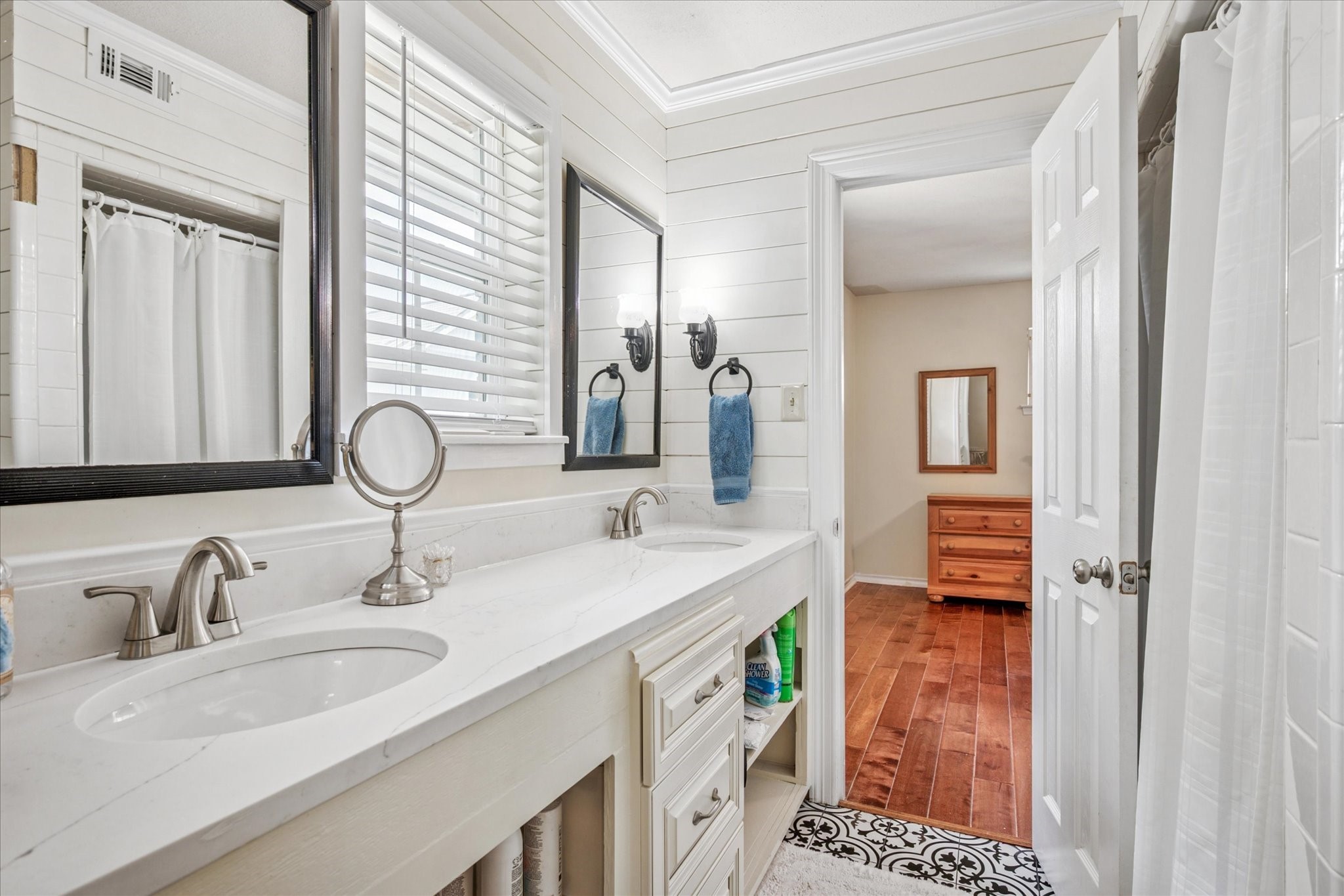 13429 Spring Grove Avenue