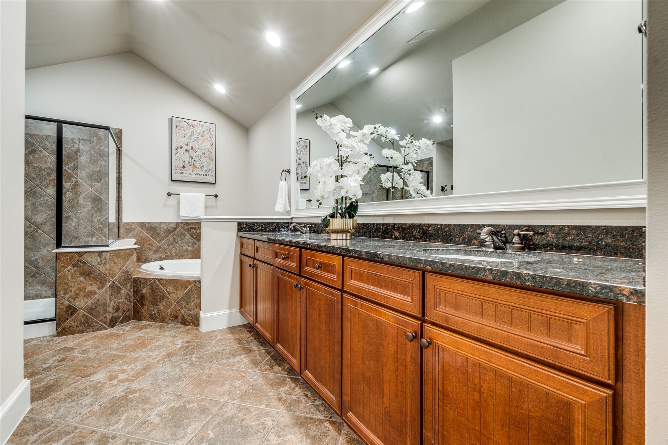1600 Abrams Road 54