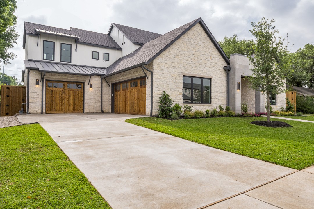 14410 Southern Pines Drive