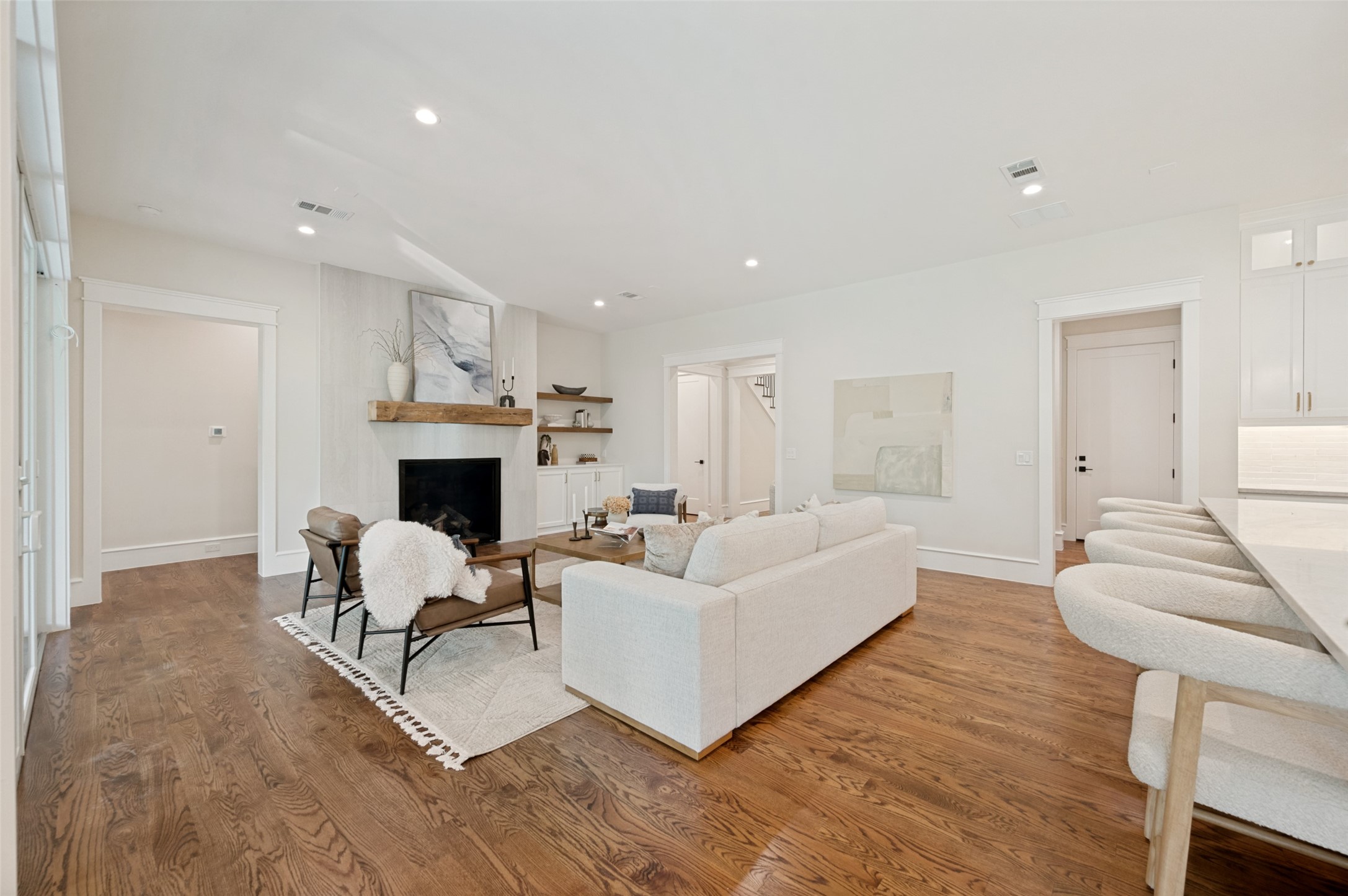 14540 Tamerisk Lane