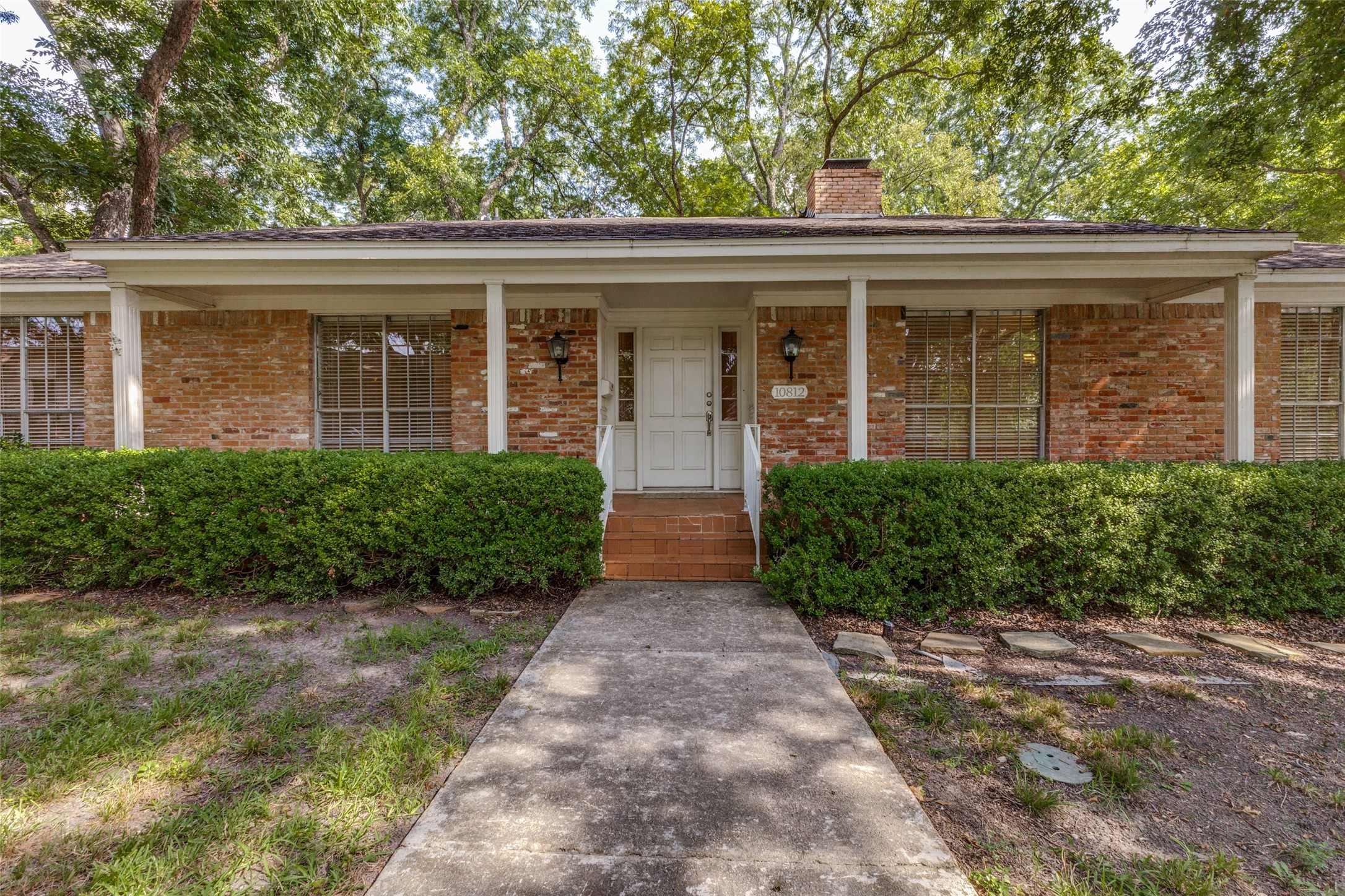 10812 Lochspring Drive