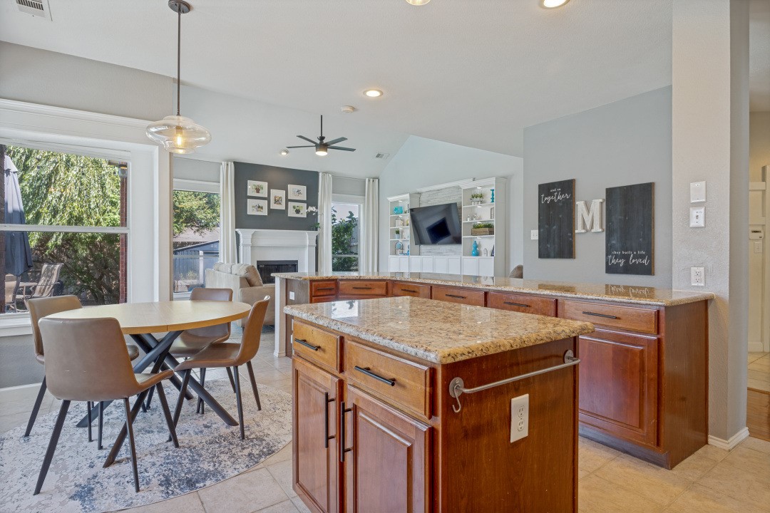 3701 Daffodil Lane