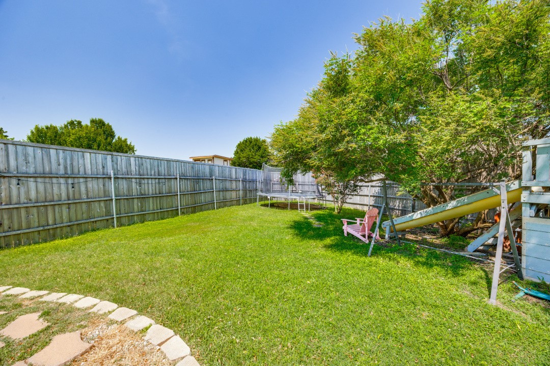 3701 Daffodil Lane