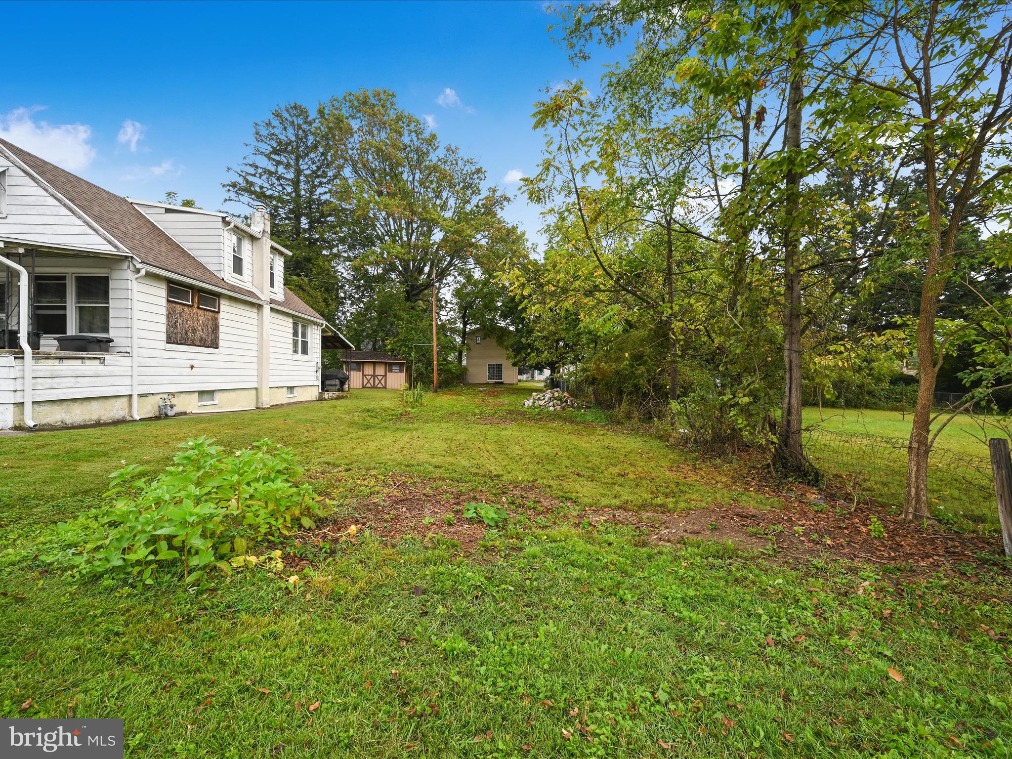 112 OAK LANE